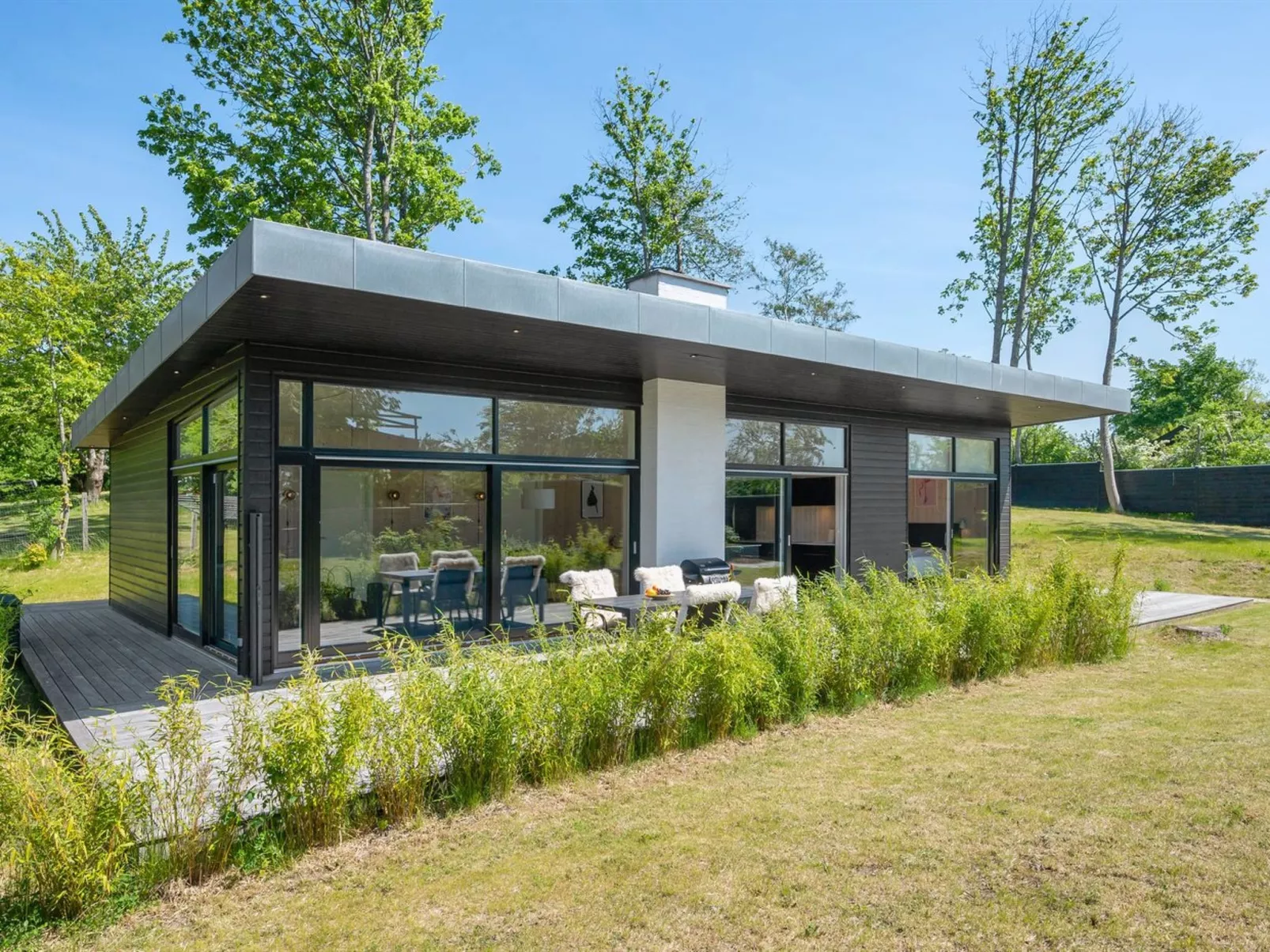 "Topenga" - 300m from the sea-Buiten