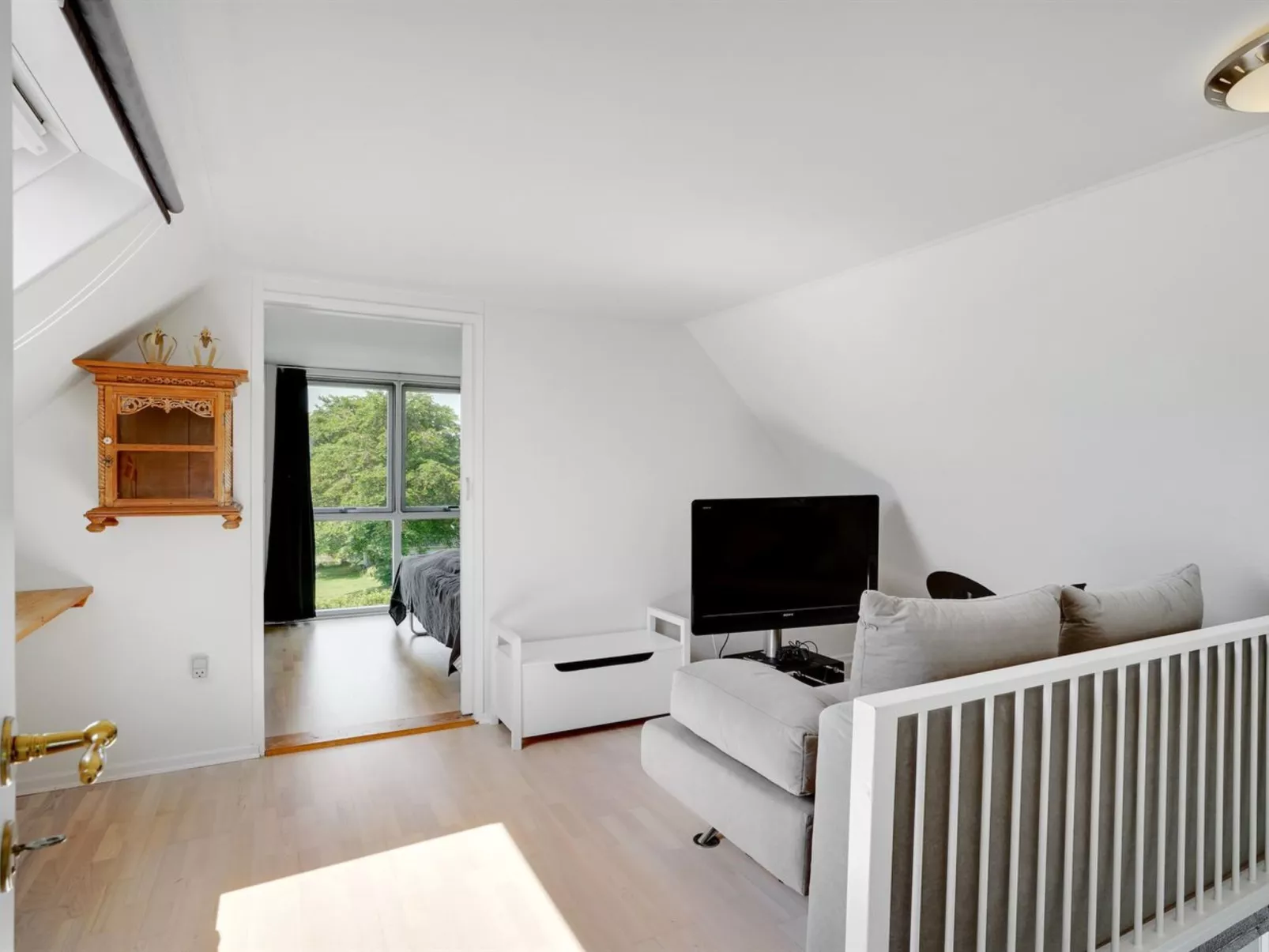 "Edvia" - 700m to the fjord-Binnen