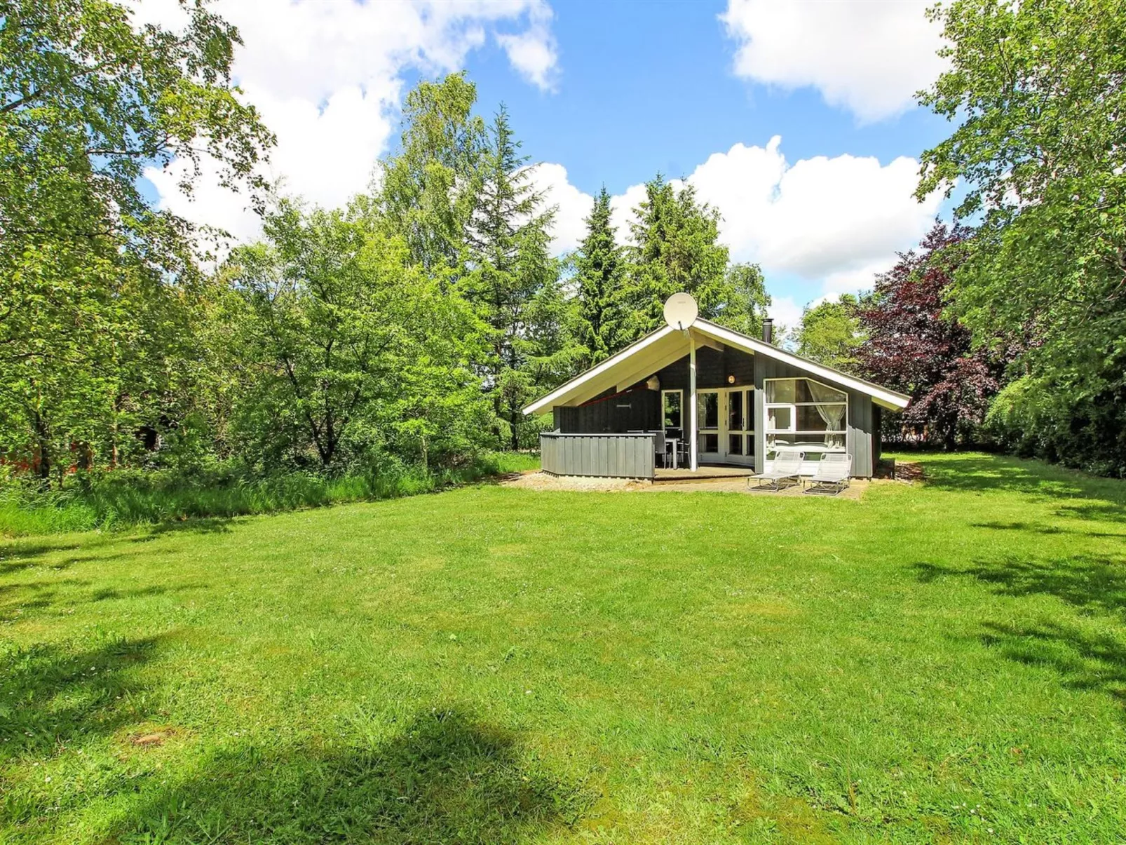 "Frederikke" - 28km from the sea-Buiten