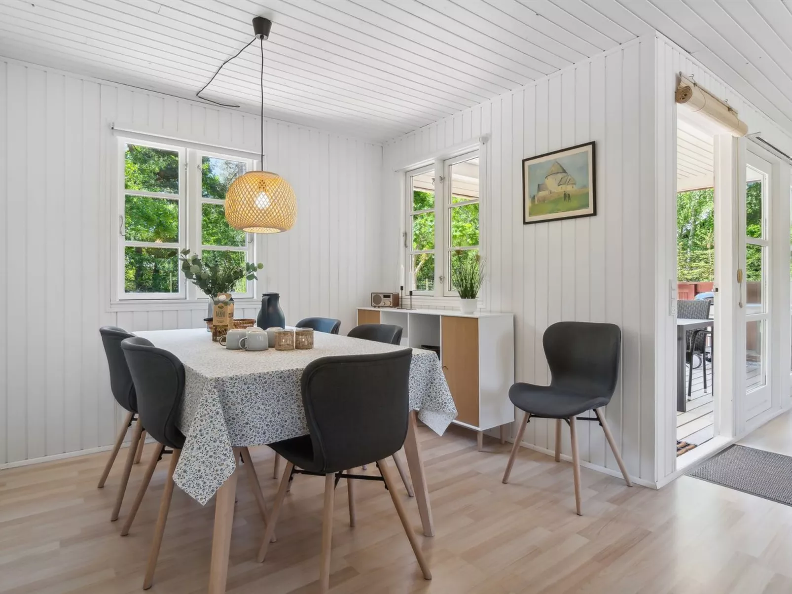 "Malou" - 350m from the sea-Binnen