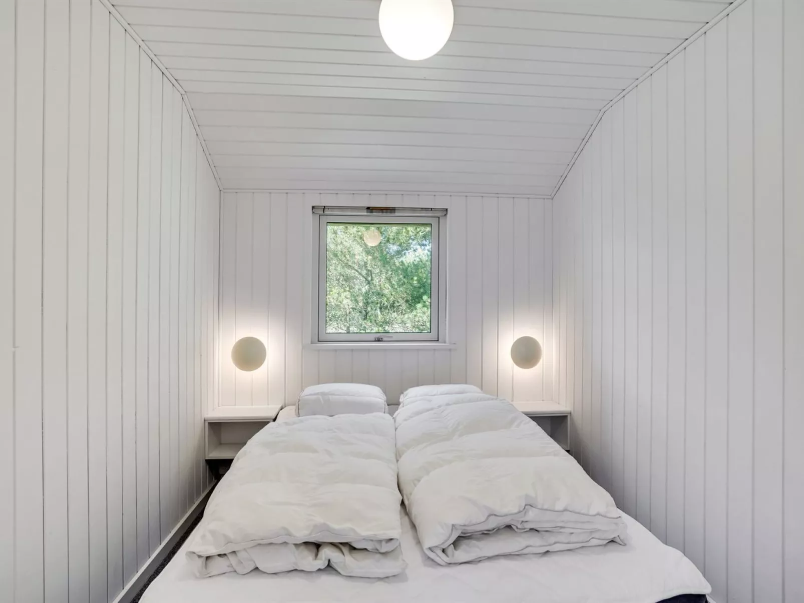 "Henkil" - 700m from the sea-Binnen