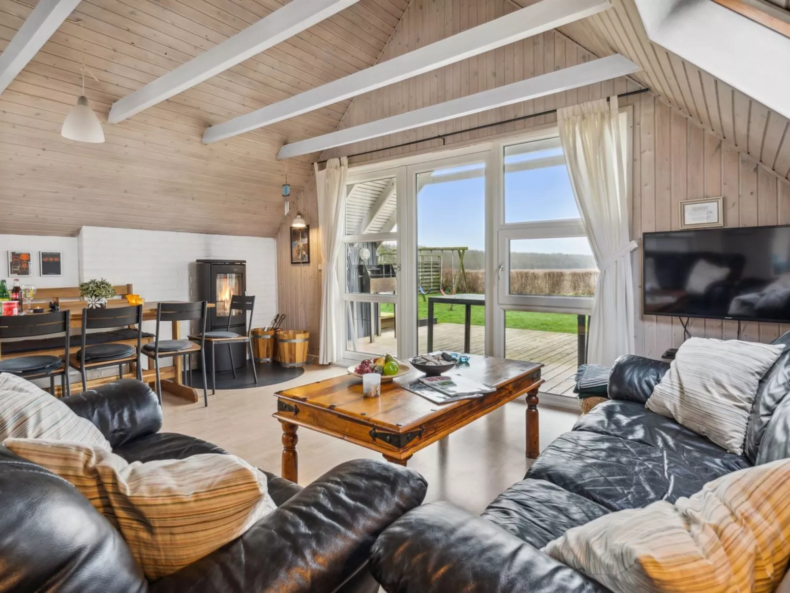 "Elbert" - 100m from the sea-Binnen