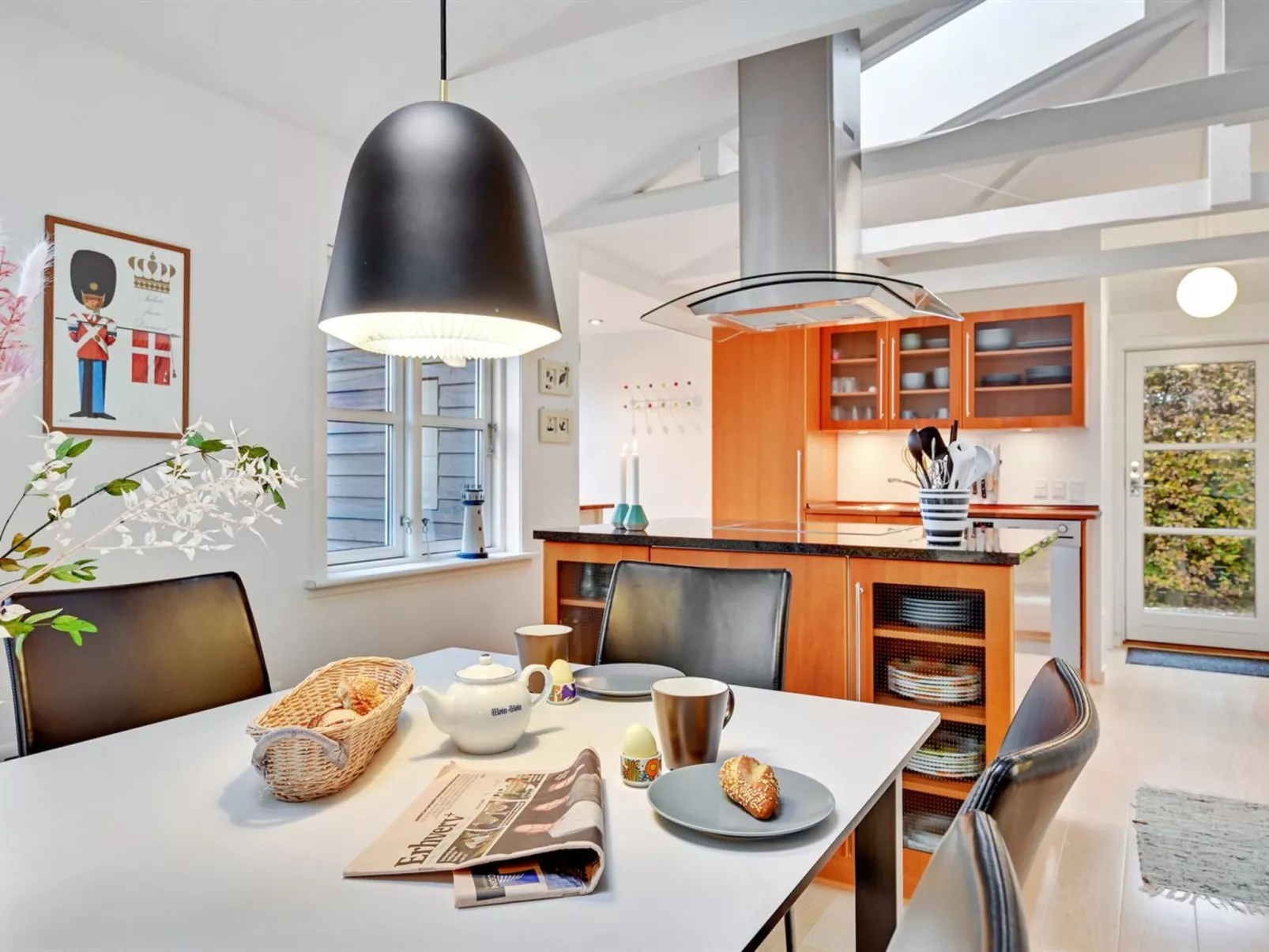 "Kamilla" - 200m from the sea-Binnen