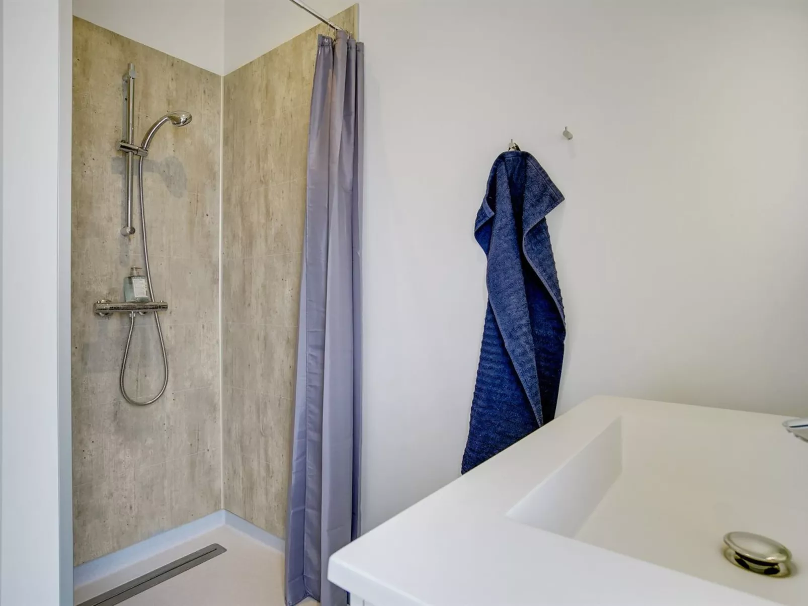 "Gjorgje" - 100m from the sea-Binnen