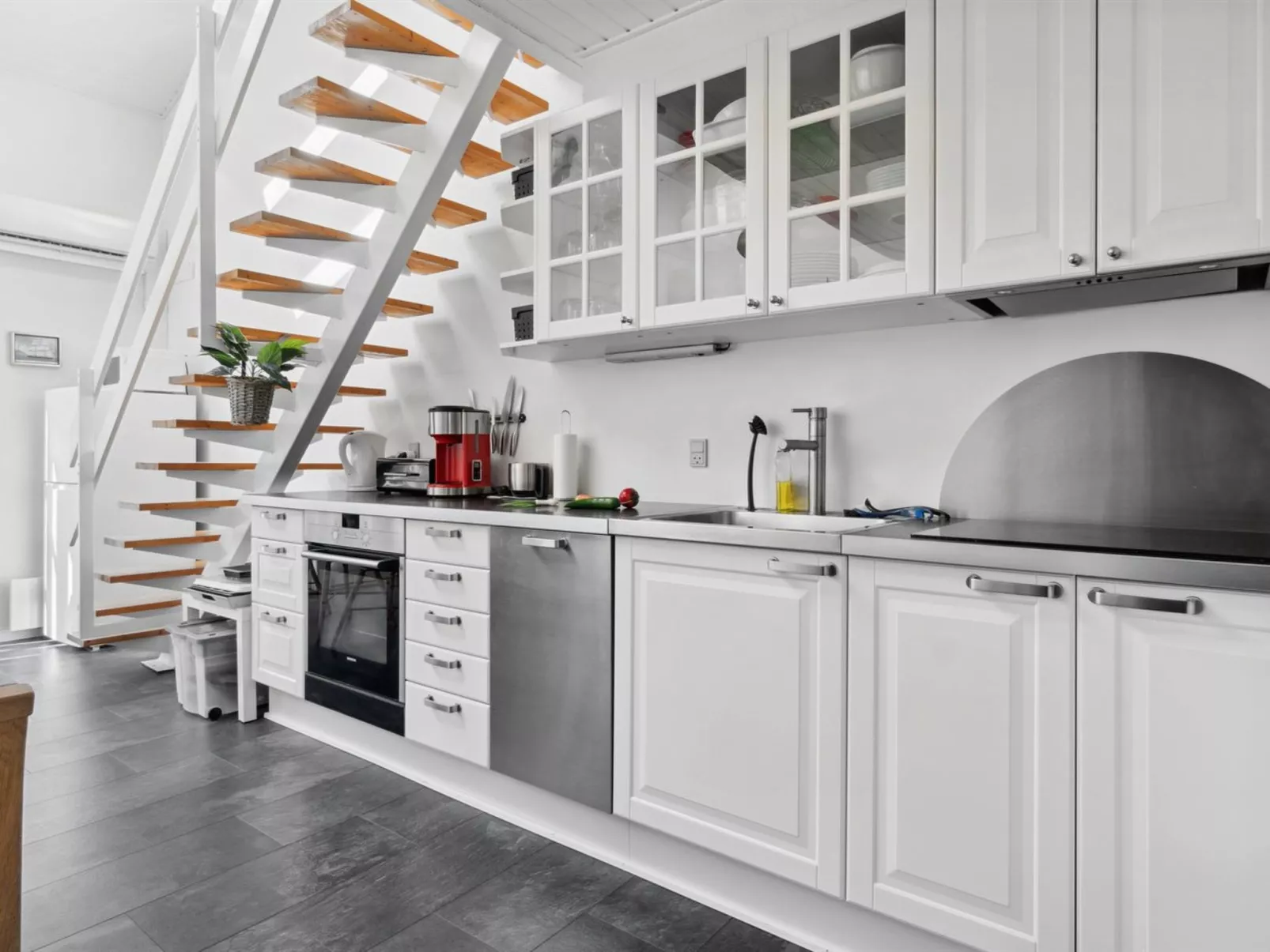 "Hermanda" - 100m to the fjord-Binnen