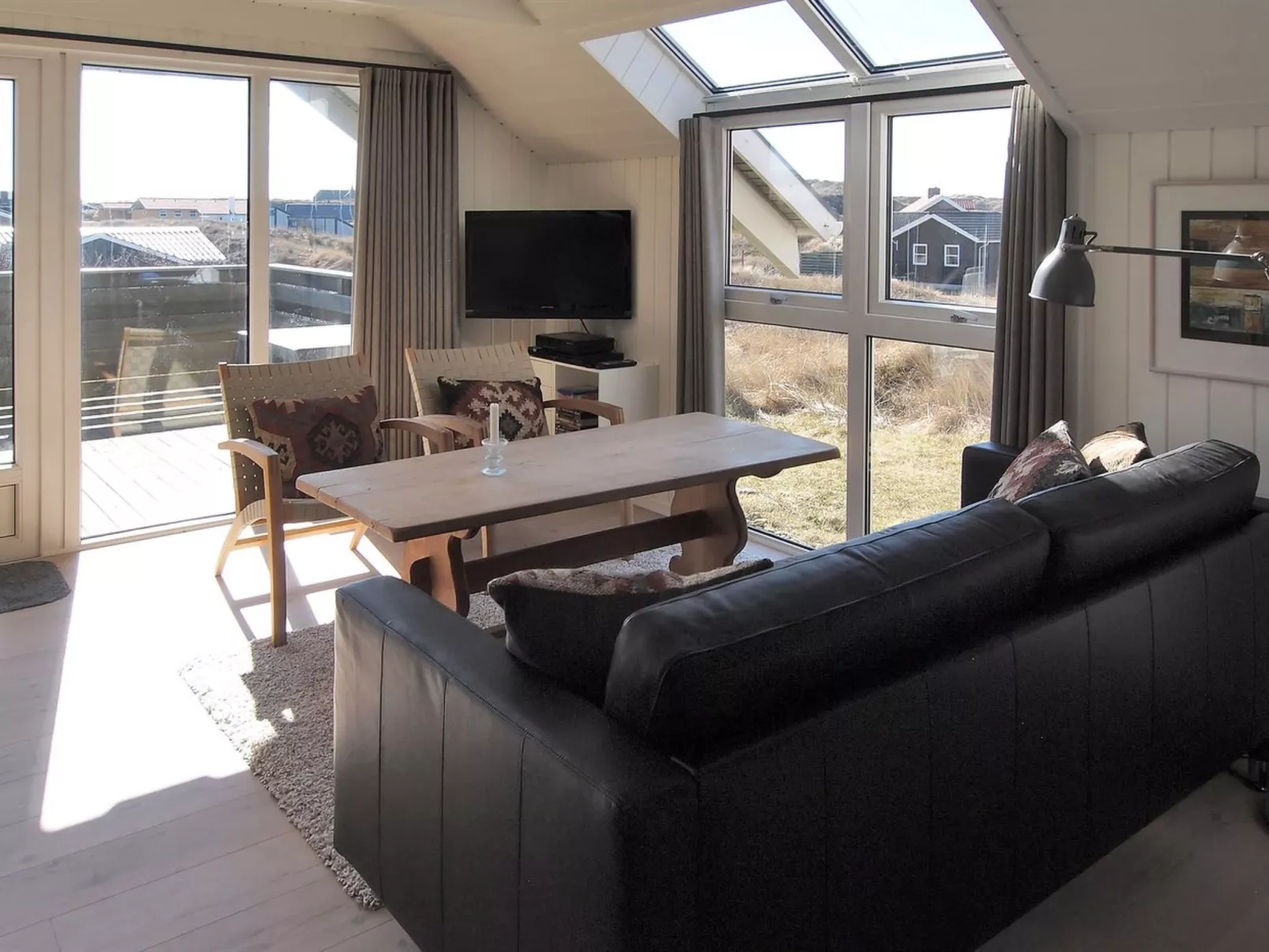 "Sightrygg" -  from the sea-Binnen