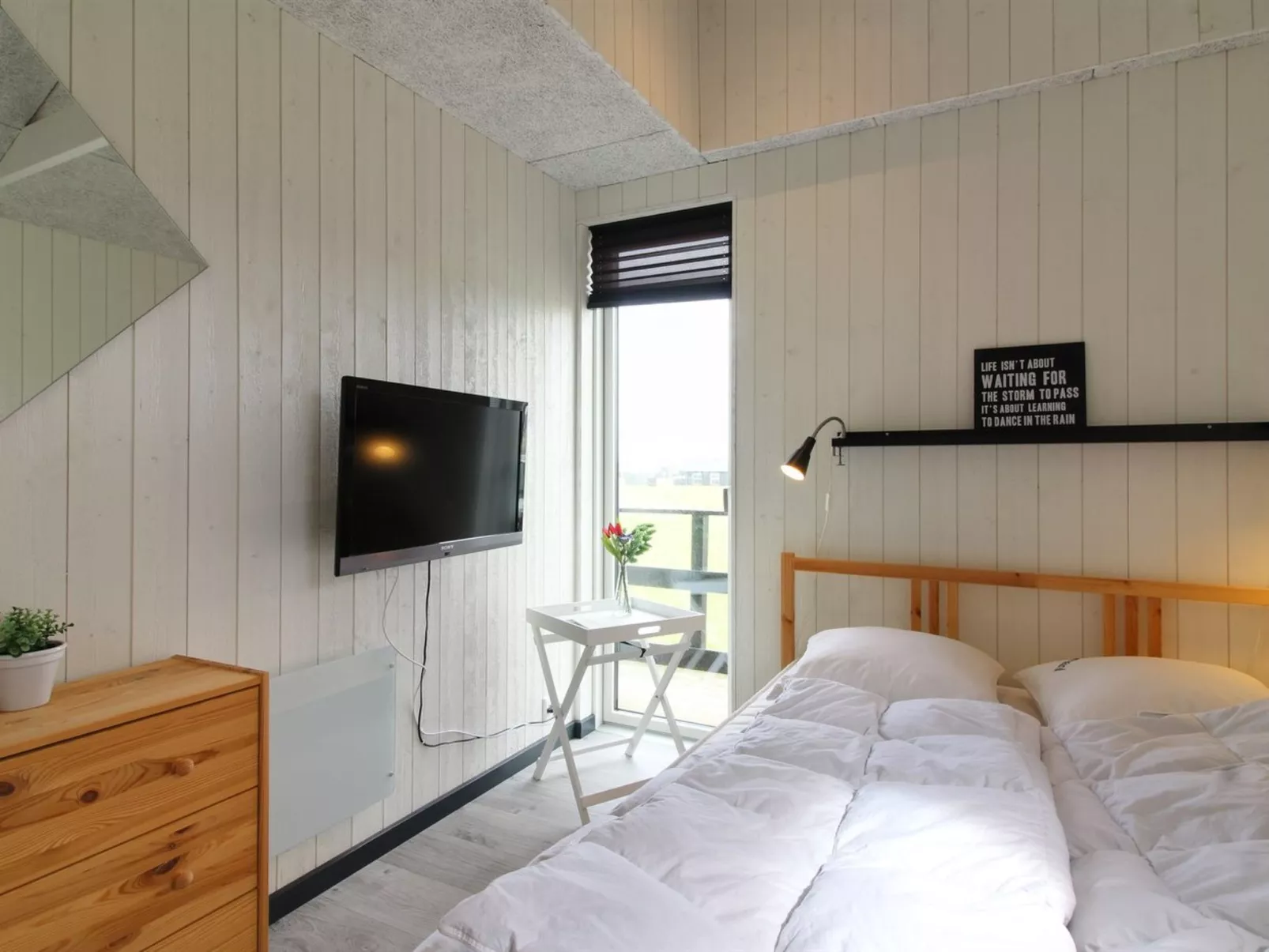 "Aldina" - 1.5km from the sea-Binnen