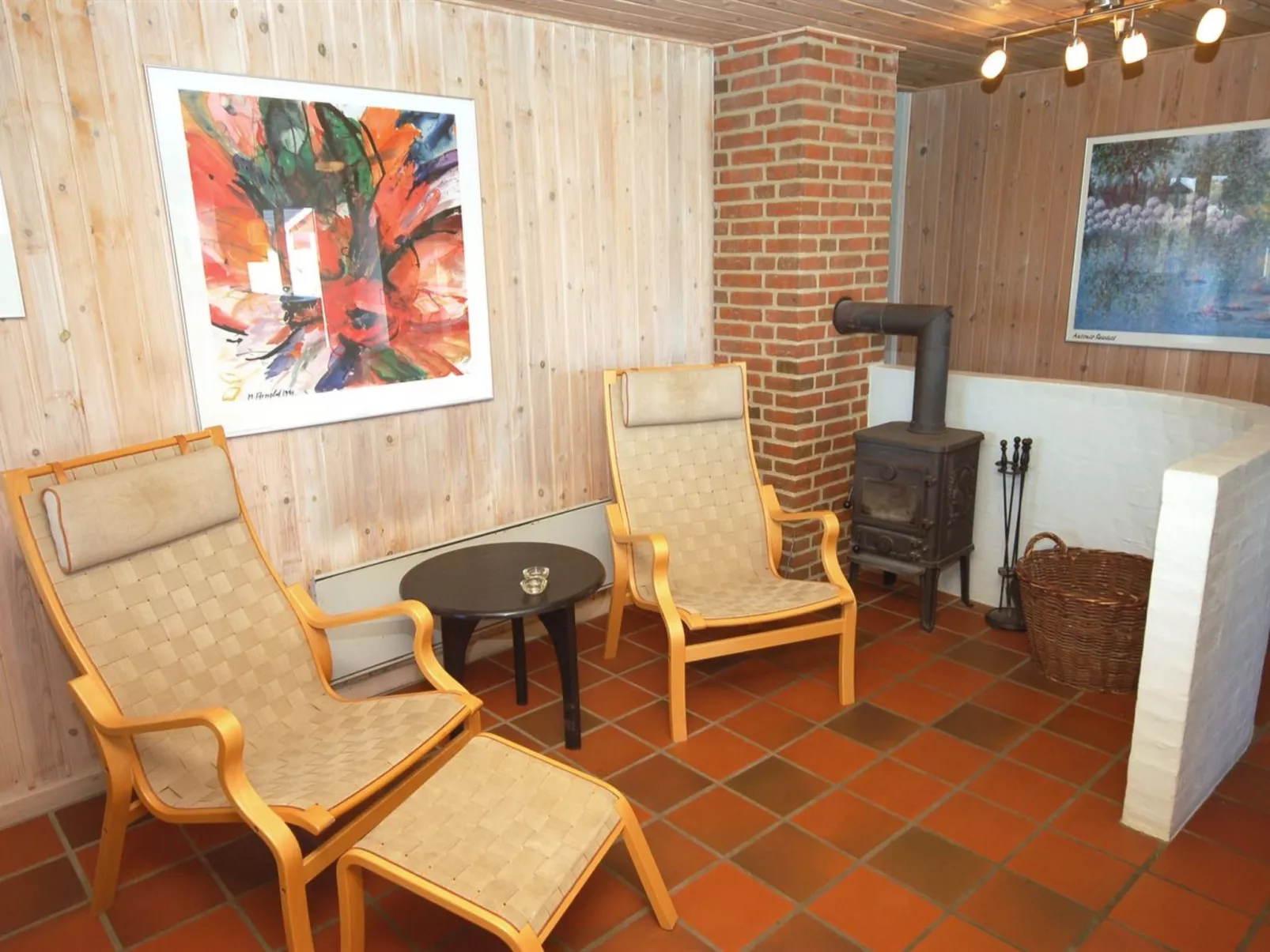 "Riborg" -  from the sea-Binnen