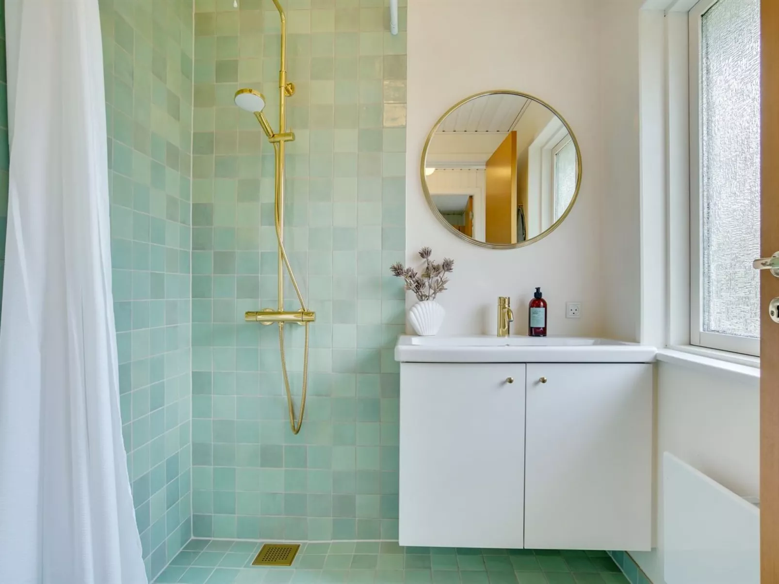 "Ylva" - 650m from the sea-Binnen