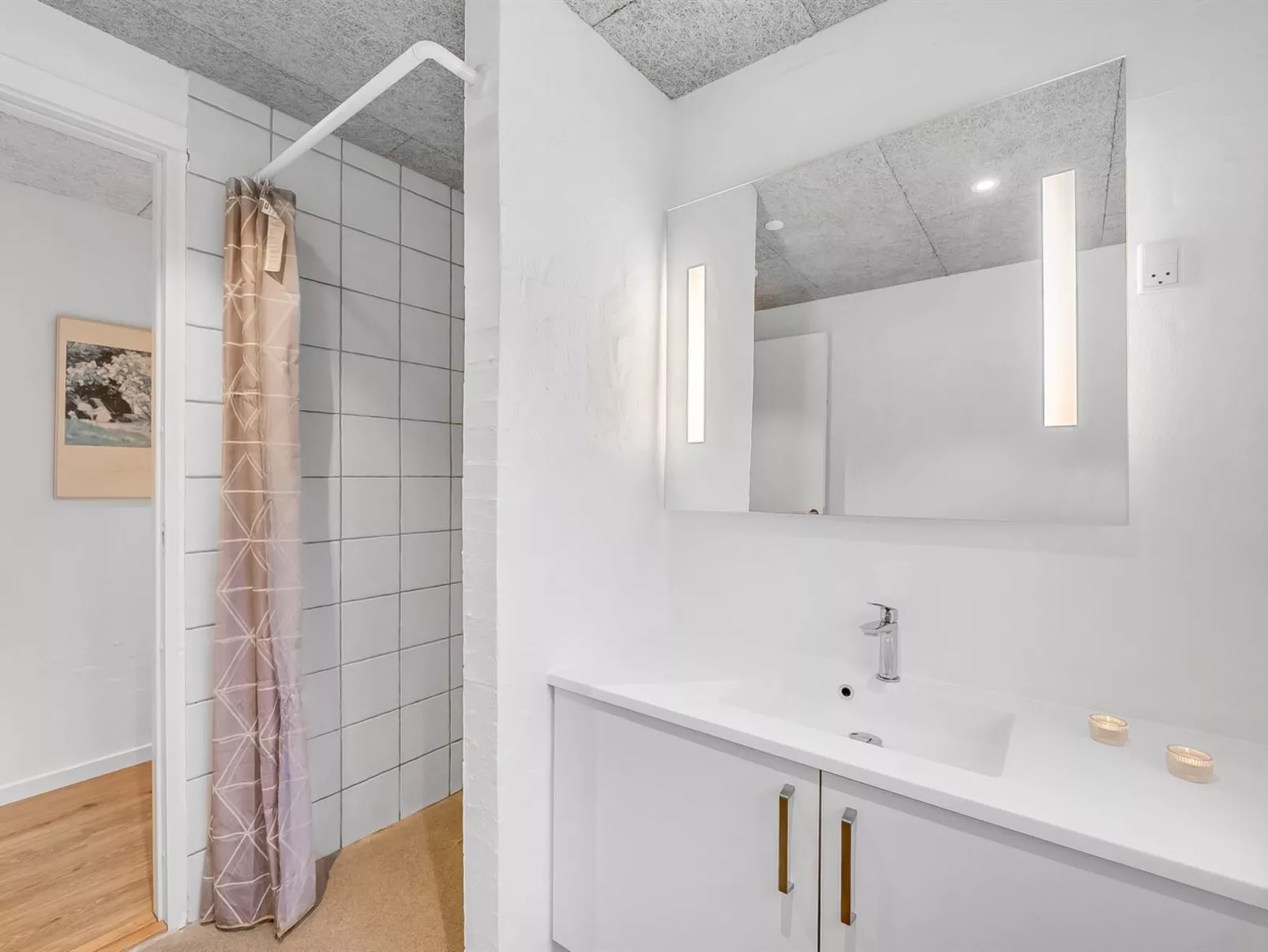 "Thana" - 1.4km from the sea-Binnen