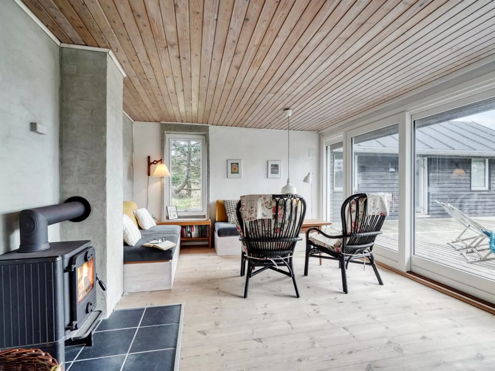 "Thorgisl" - 1.4km from the sea-Binnen