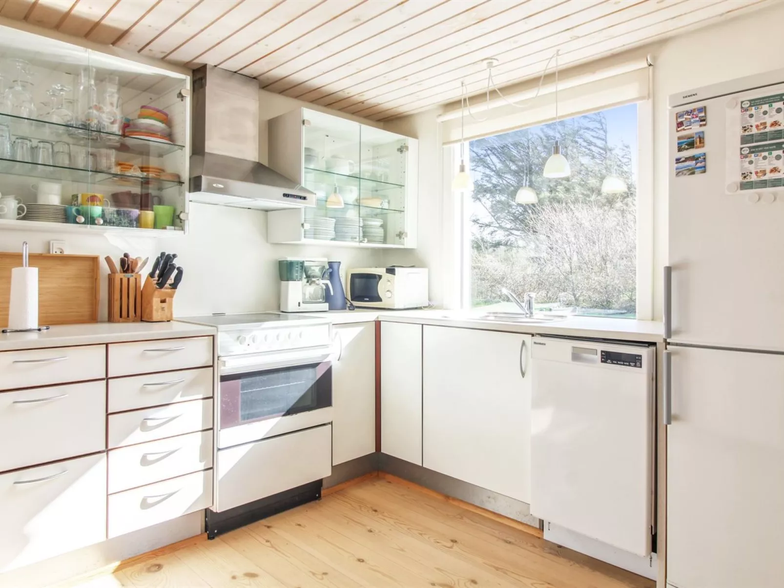 "Lisabeth" - 250m from the sea-Binnen