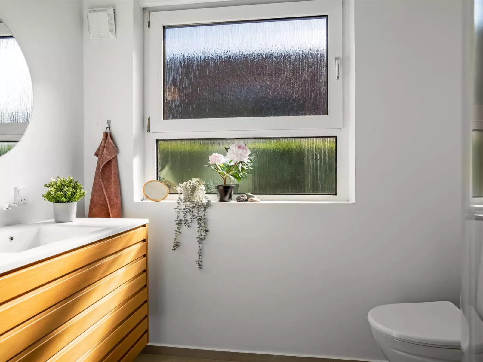 "Villum" - 700m from the sea-Binnen