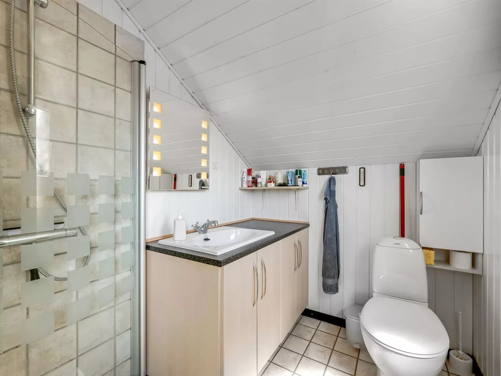 "Arla" - 200m from the sea-Binnen