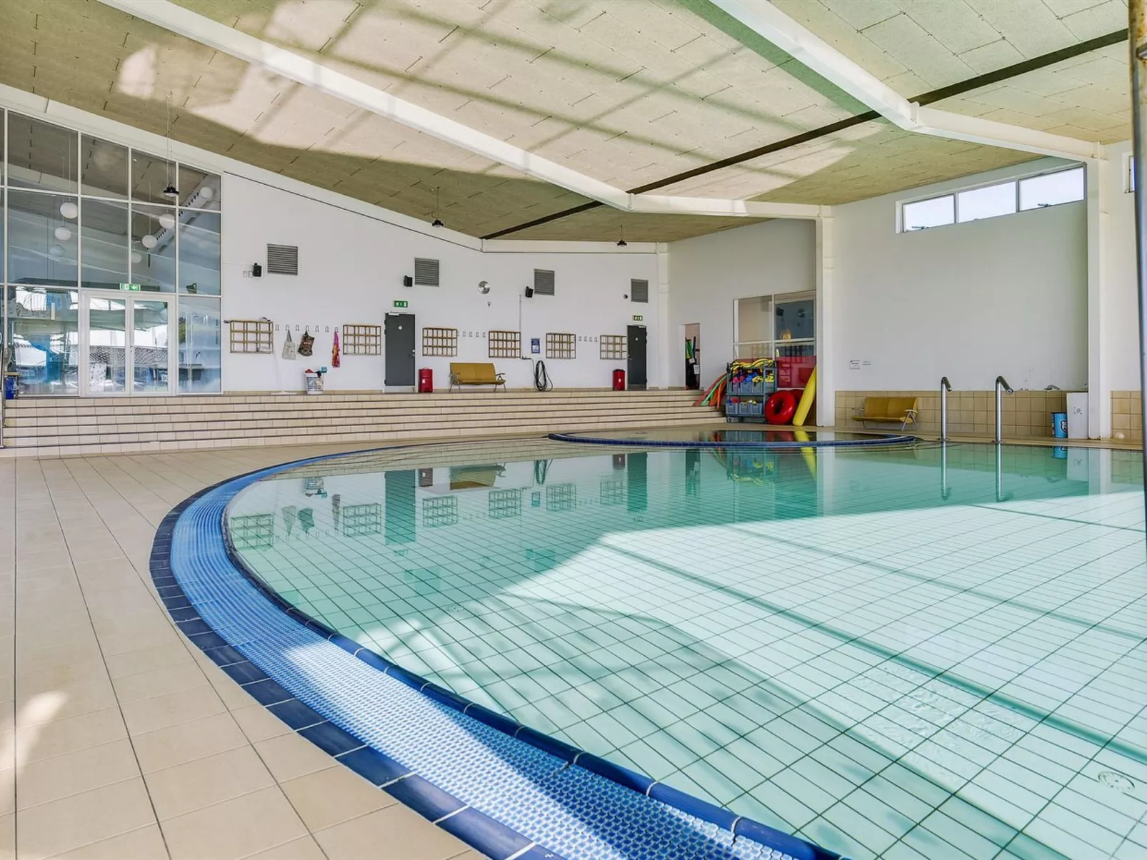 "Joris" - 100m to the fjord-Buiten