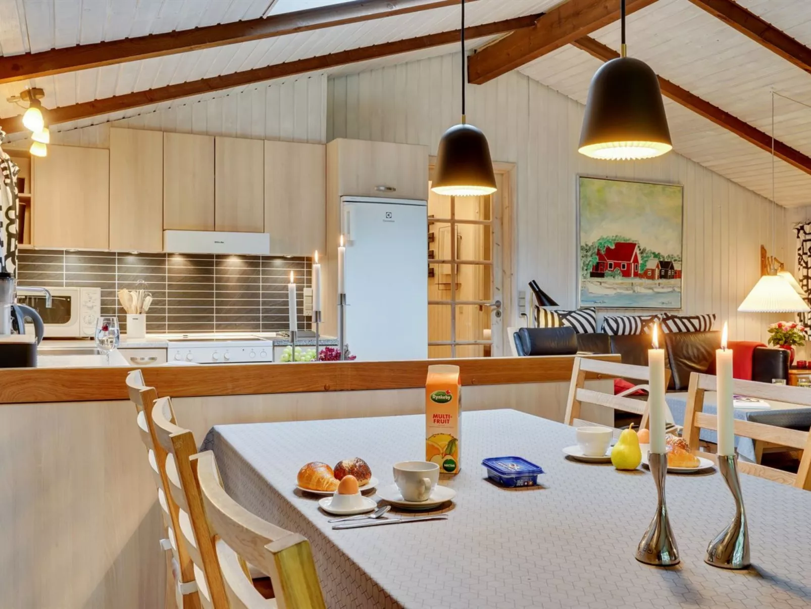 "Gail" - 400m to the fjord-Binnen