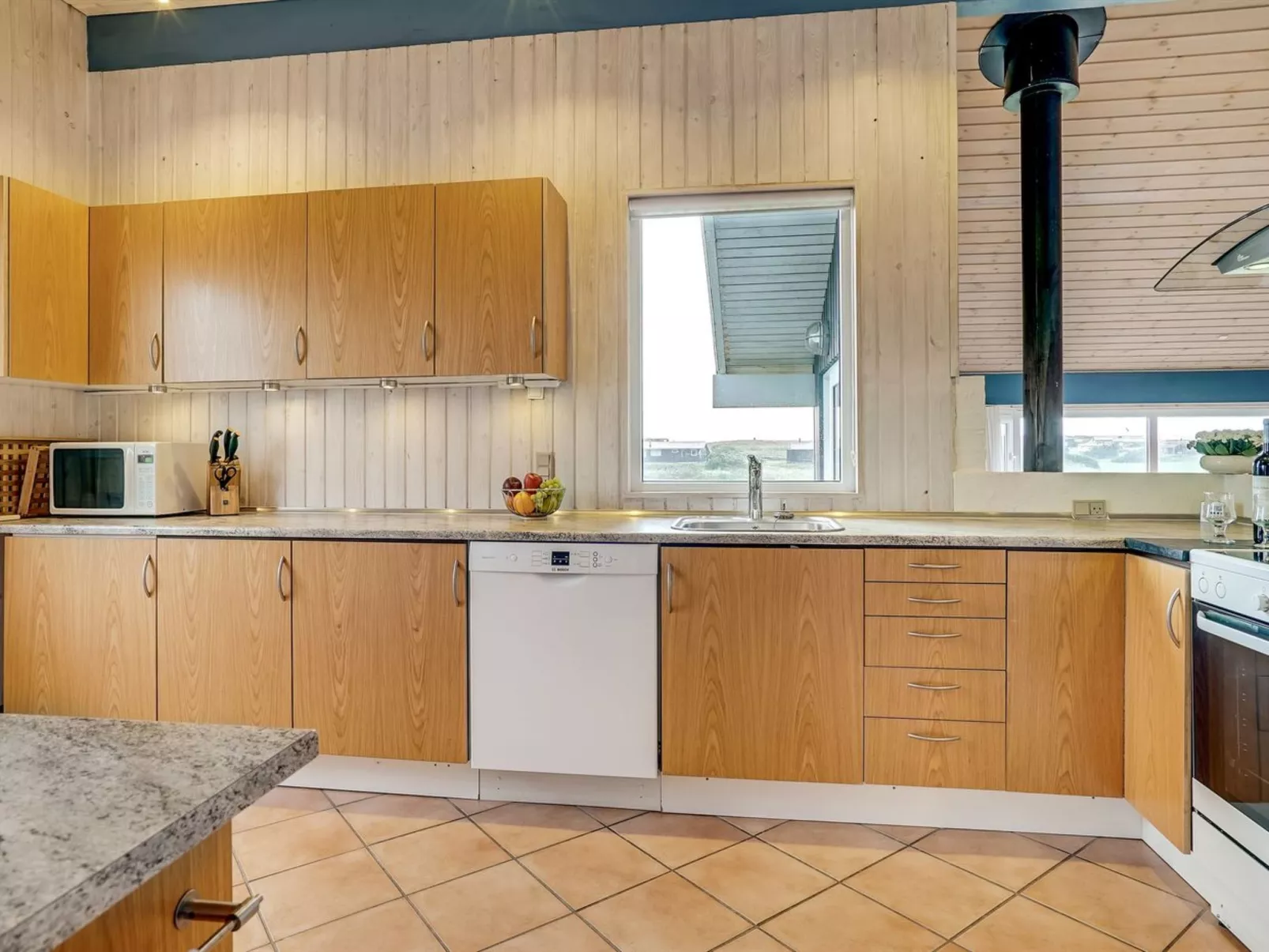 "Marne" - 500m from the sea-Binnen