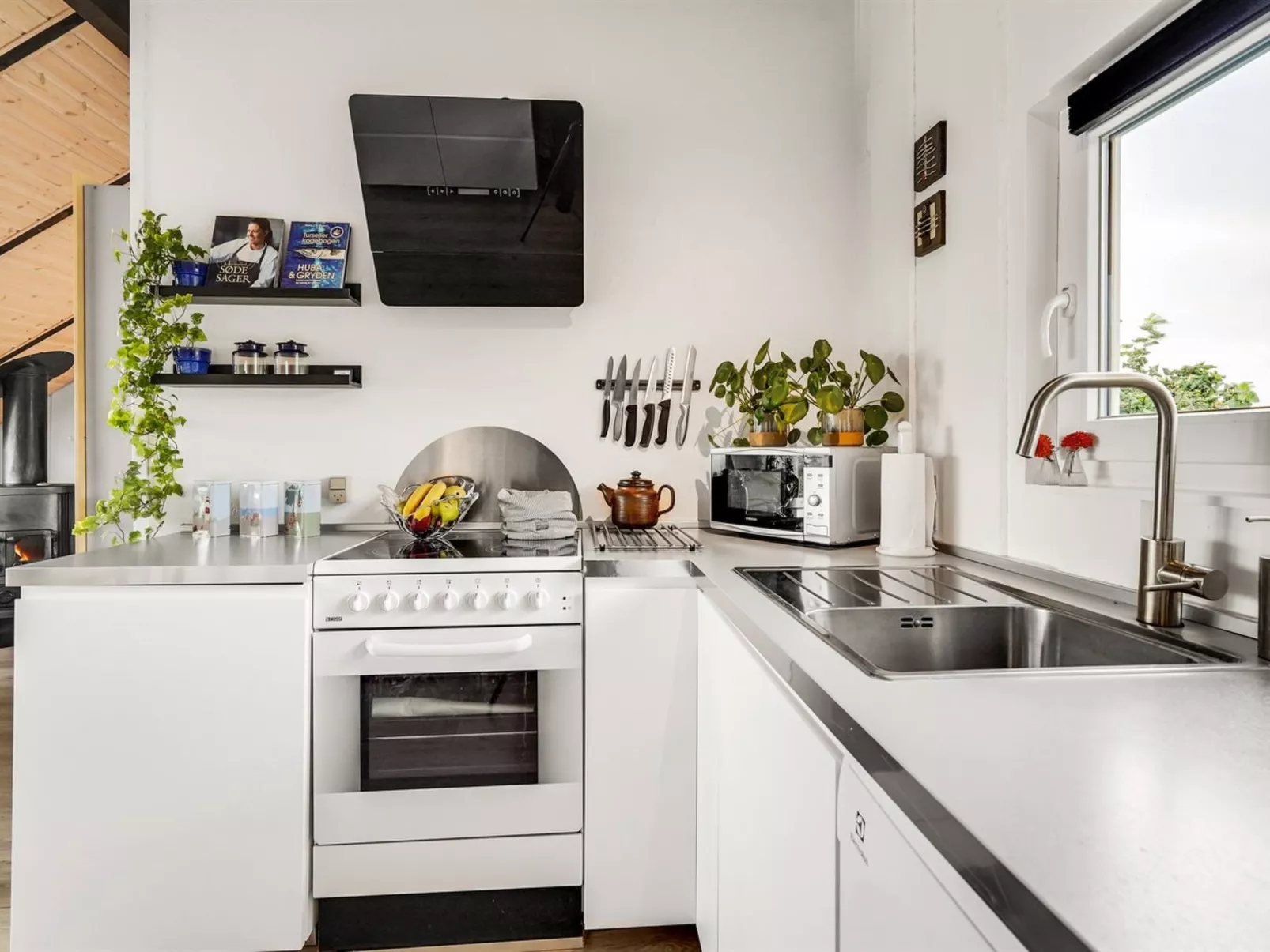 "Josef" - 500m from the sea-Binnen