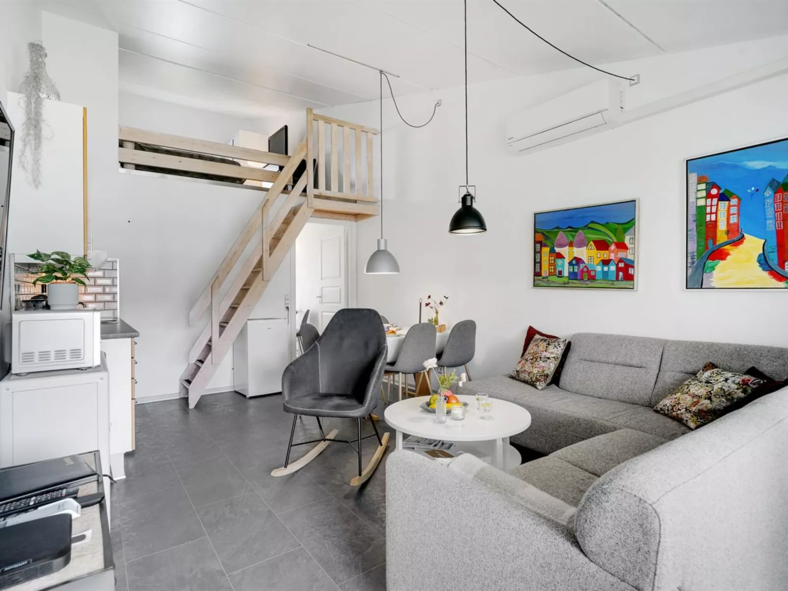 "Filine" - 200m from the sea-Binnen