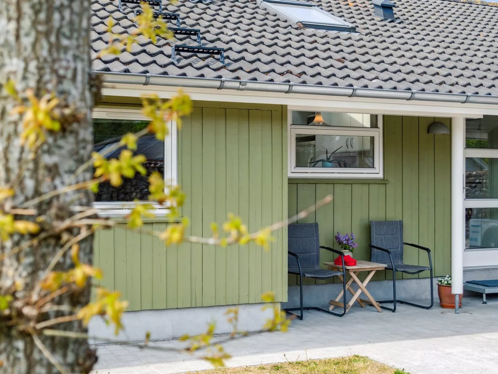 "Henninge" - 300m from the sea-Buiten