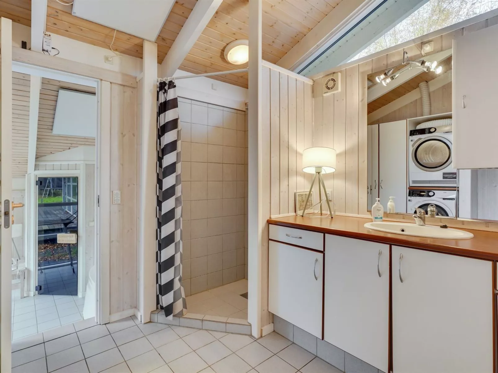 "Rik" - 350m from the sea-Binnen