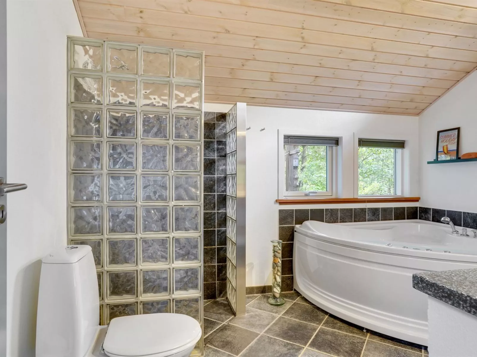 "Grimi" - 4km from the sea-Binnen