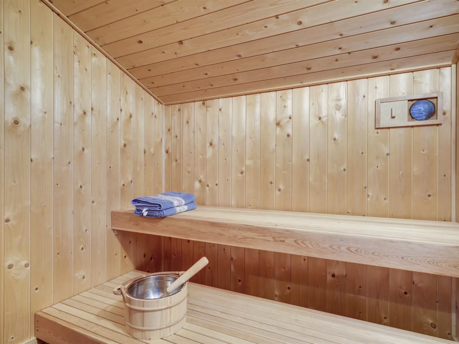 "Frithlef" - 900m from the sea-Binnen