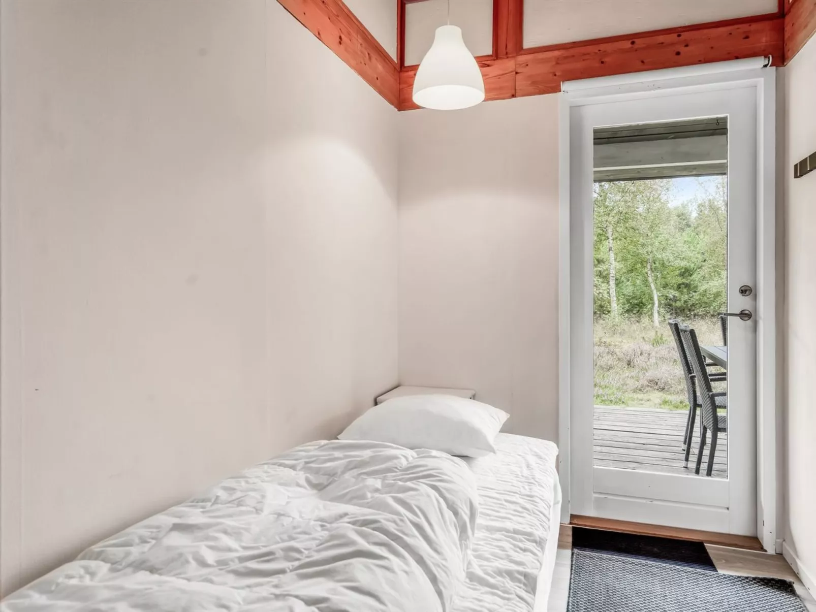 "Thomine" - 200m from the sea-Binnen