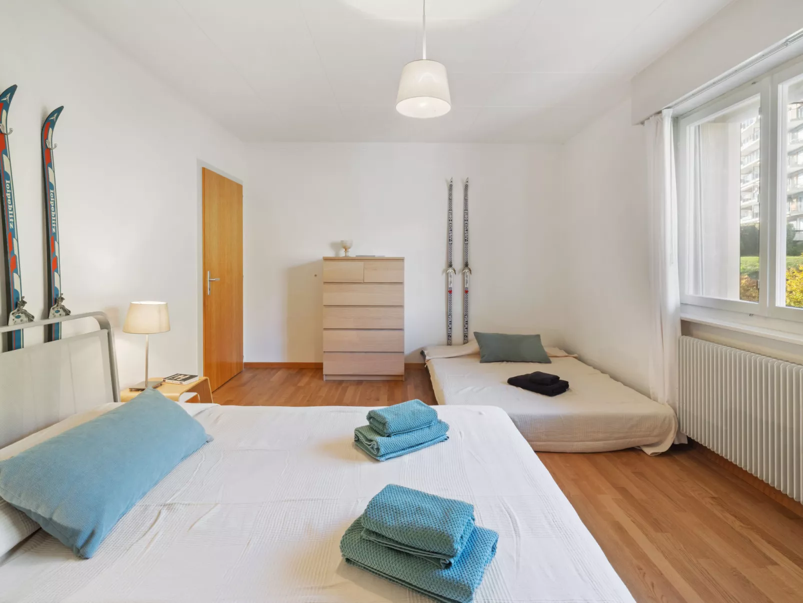 Belmont Est 80-Binnen