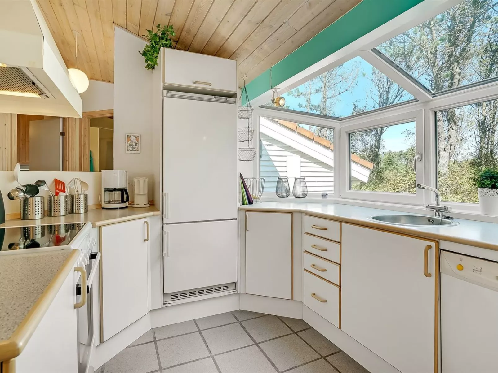 "Aslak" - 350m from the sea-Binnen