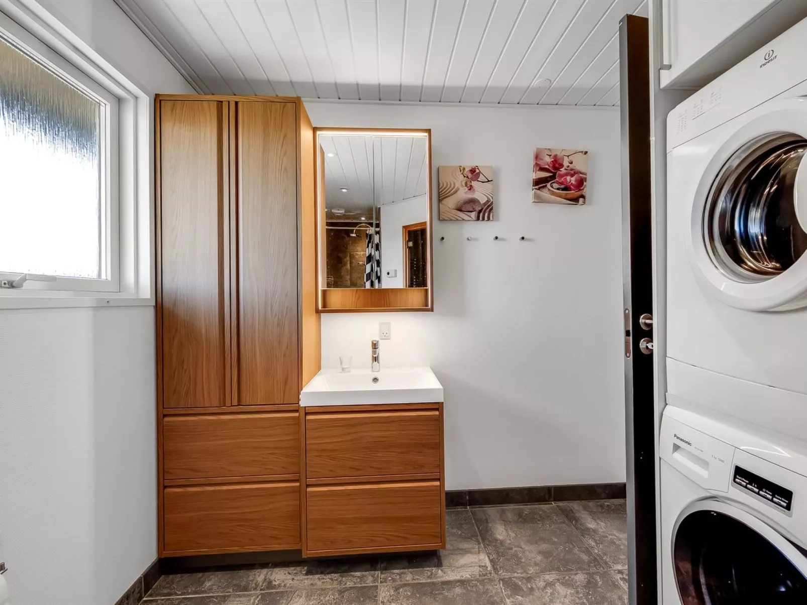 "Lill" - 50m from the sea-Binnen