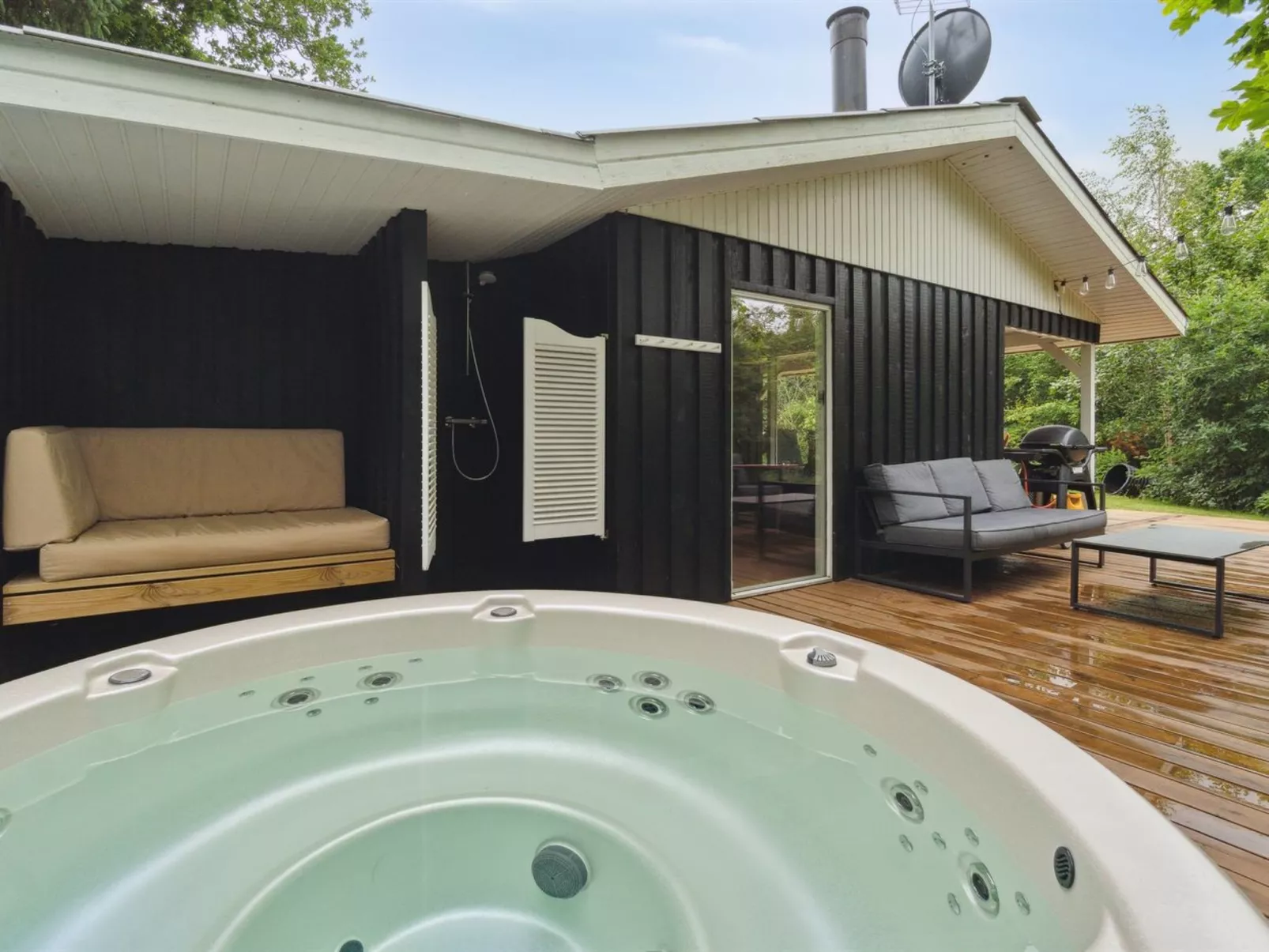 "Adam" -  from the sea-Binnen