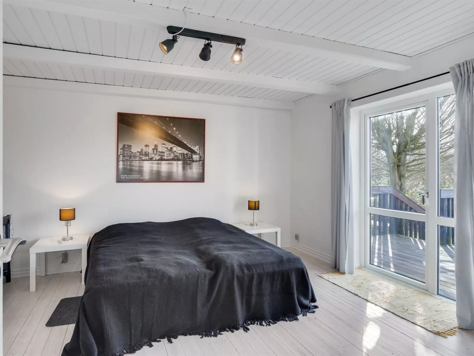 "Auguste" - 1.5km to the fjord-Binnen