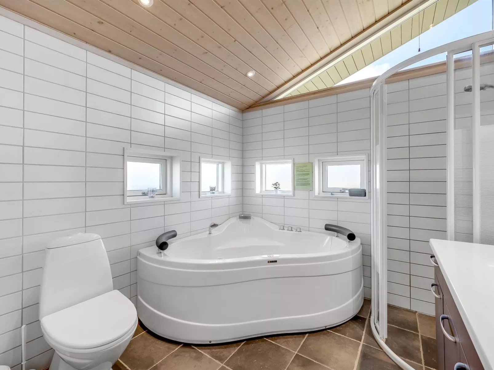 "Floriana" - 650m from the sea-Binnen