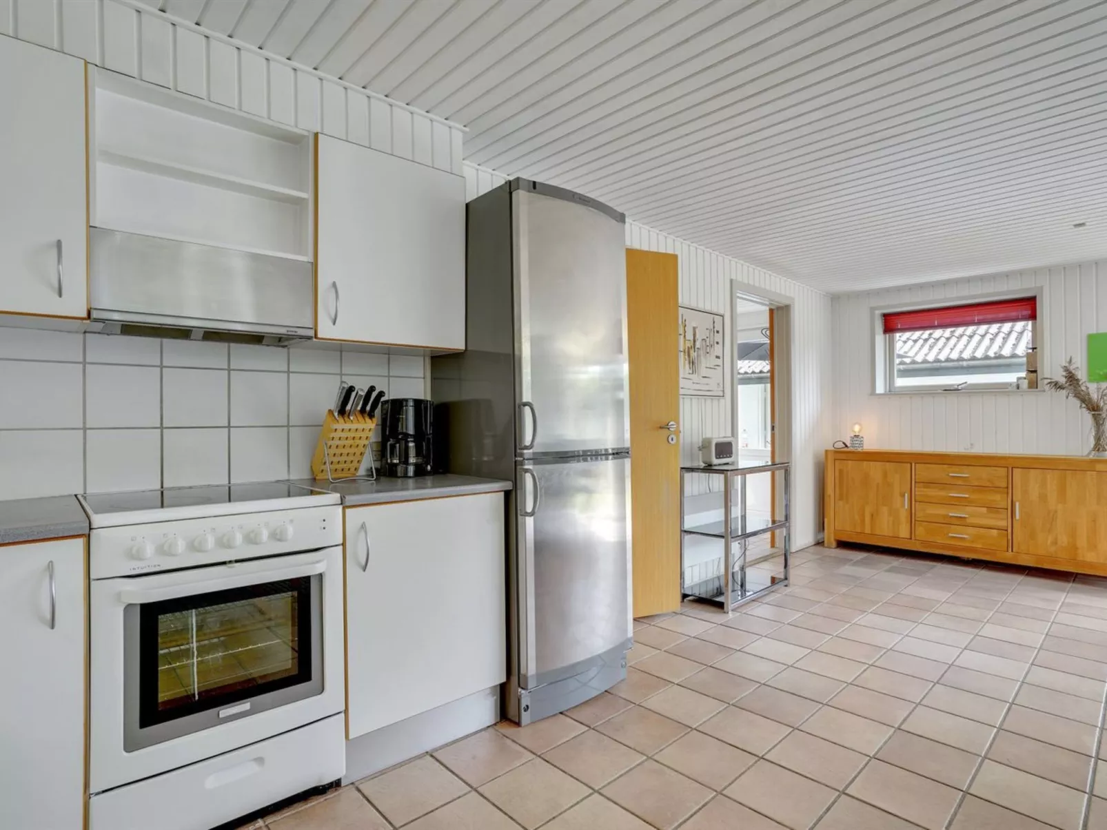 "Naumka" - 200m to the fjord-Binnen