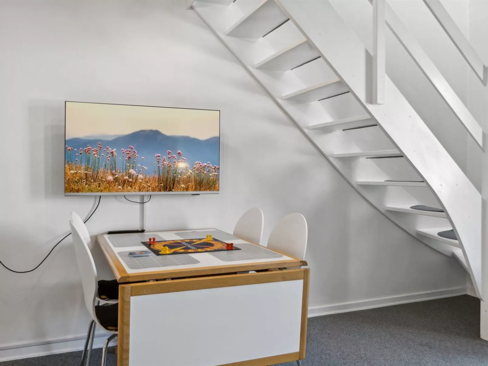 "Gaëlle" - 2.3km from the sea-Binnen