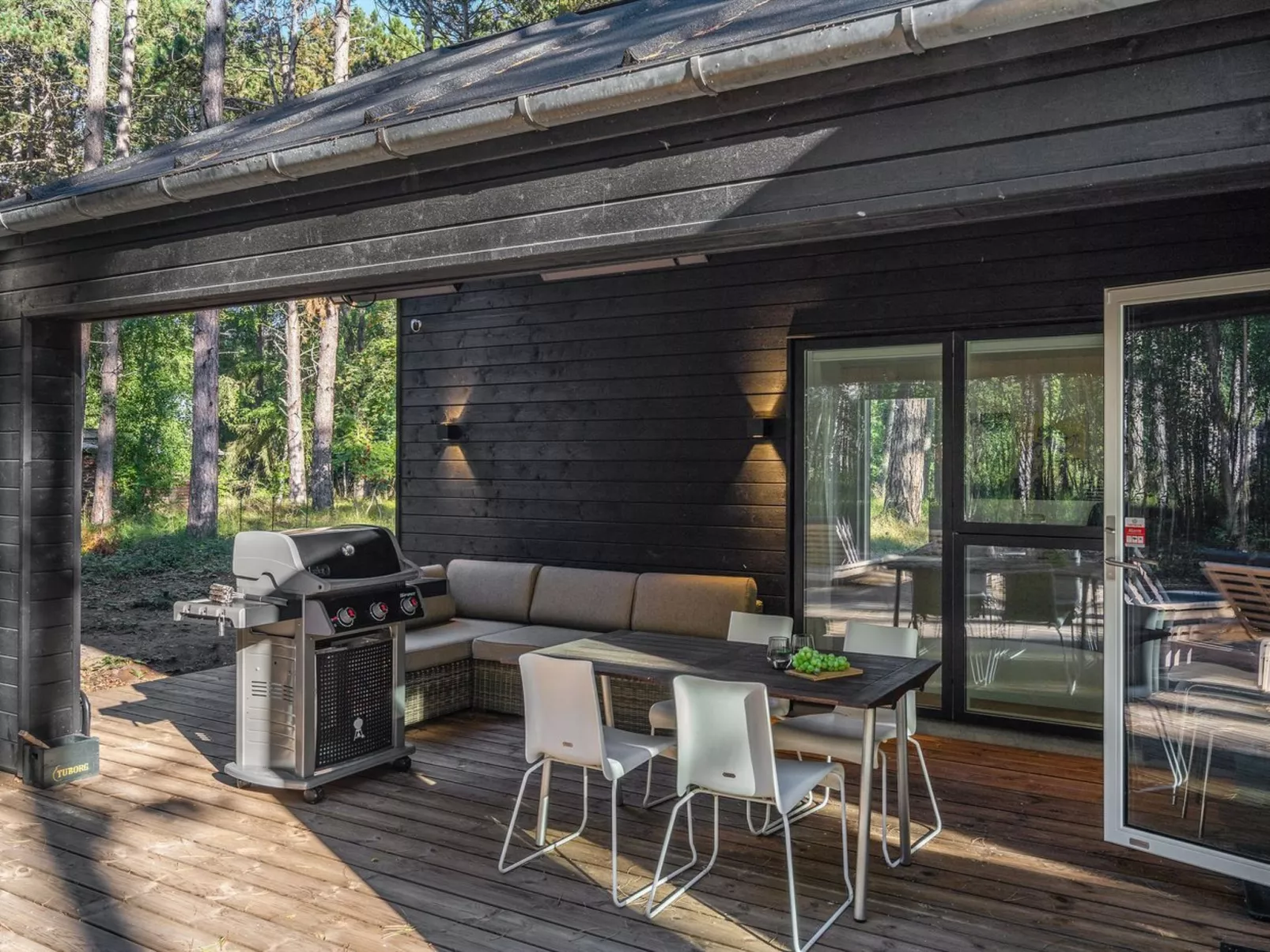 "Iwa" - 475m from the sea-Buiten