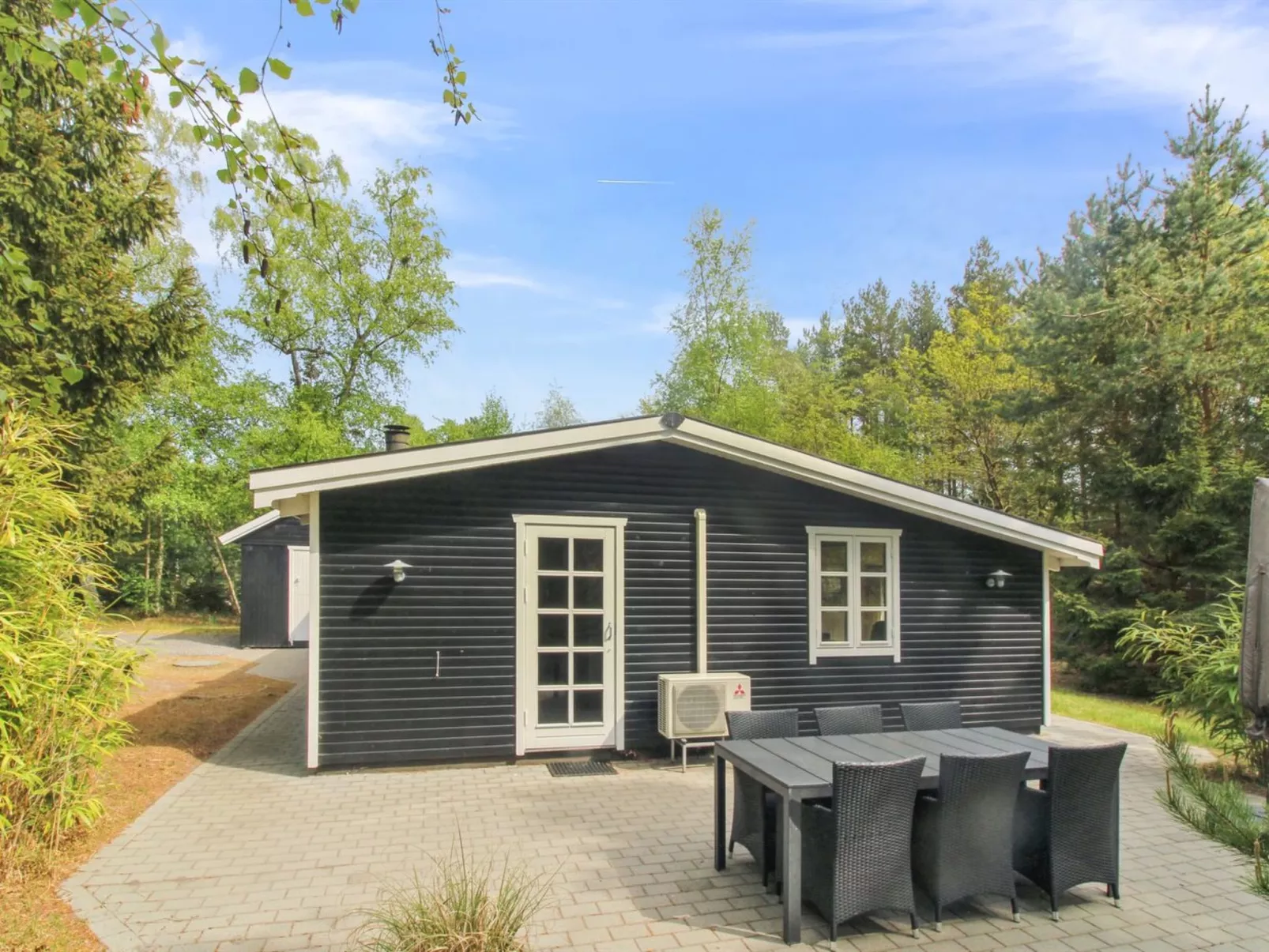 "Zeytun" - 800m from the sea-Buiten