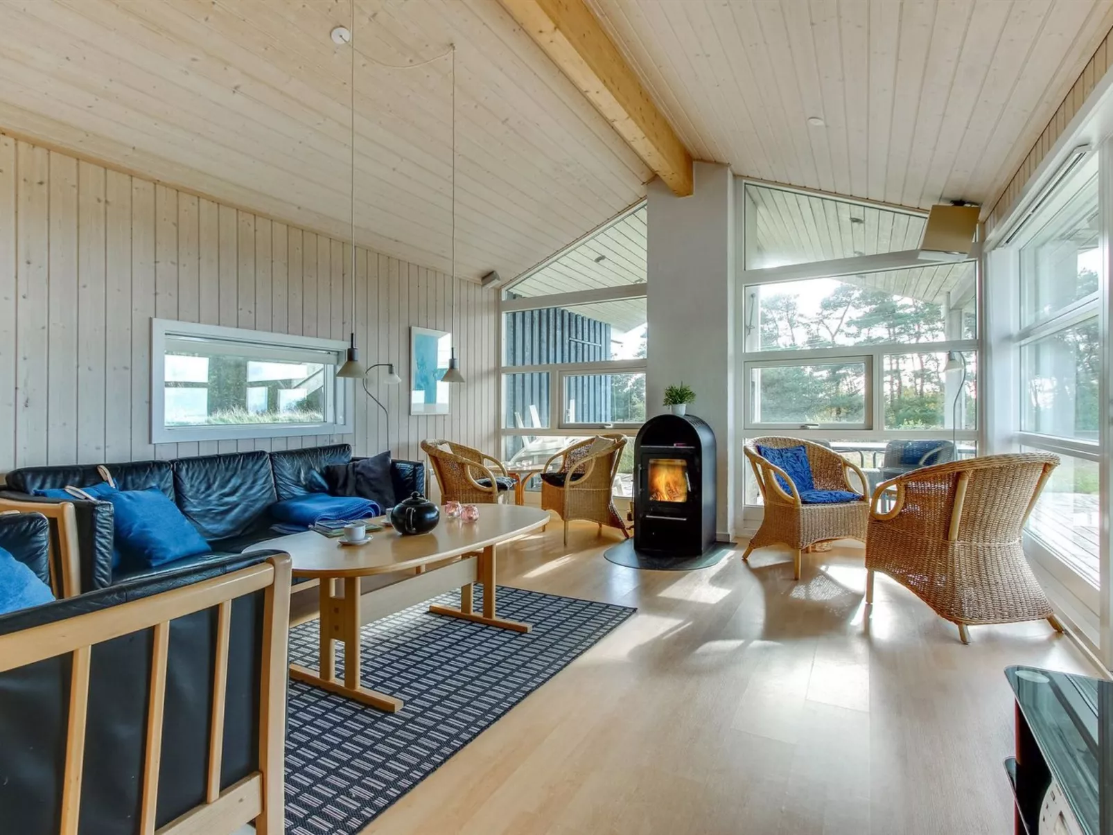 "Kajsa" - 50m from the sea-Binnen