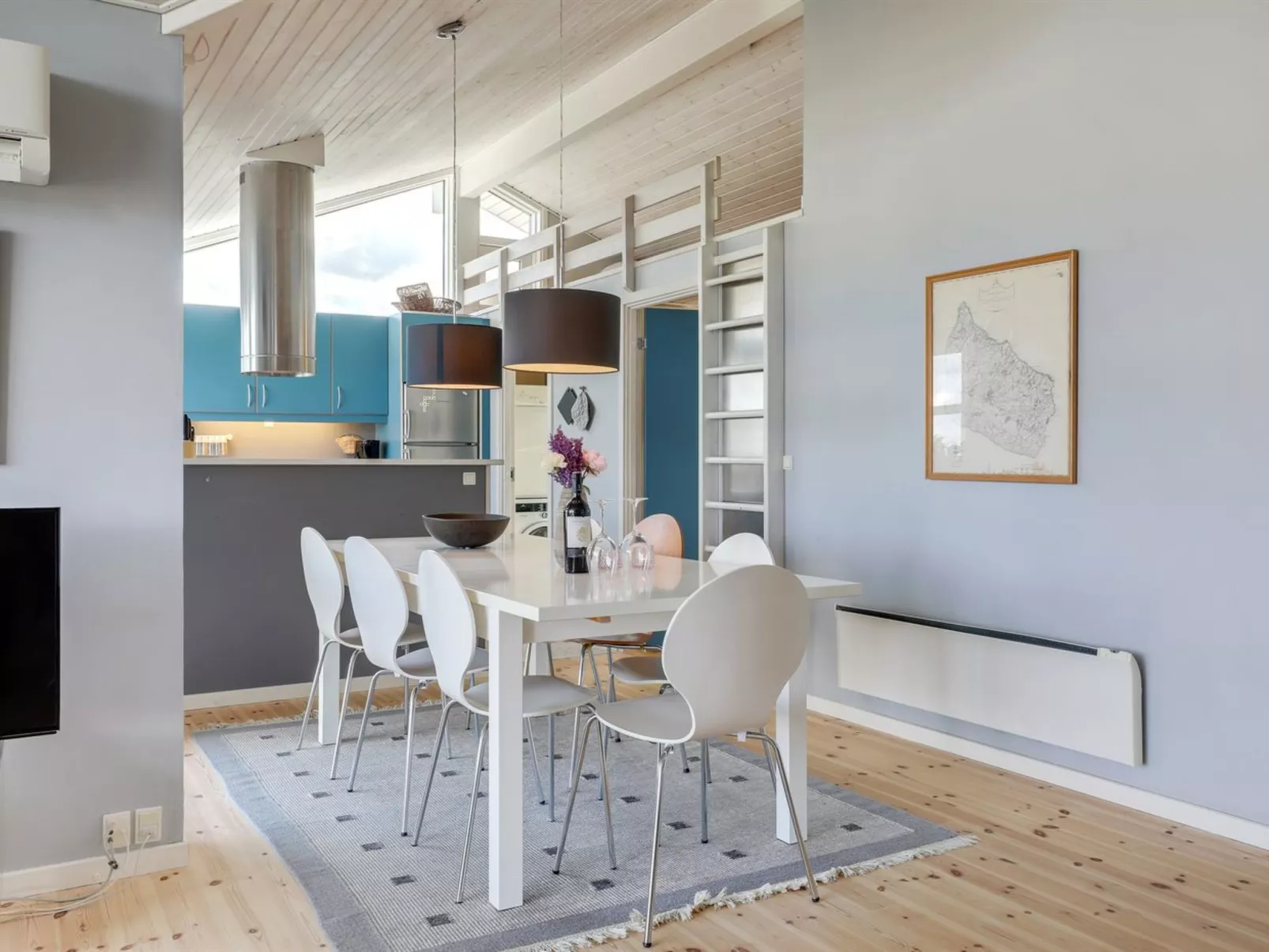 "Tjelle" - 300m from the sea-Binnen