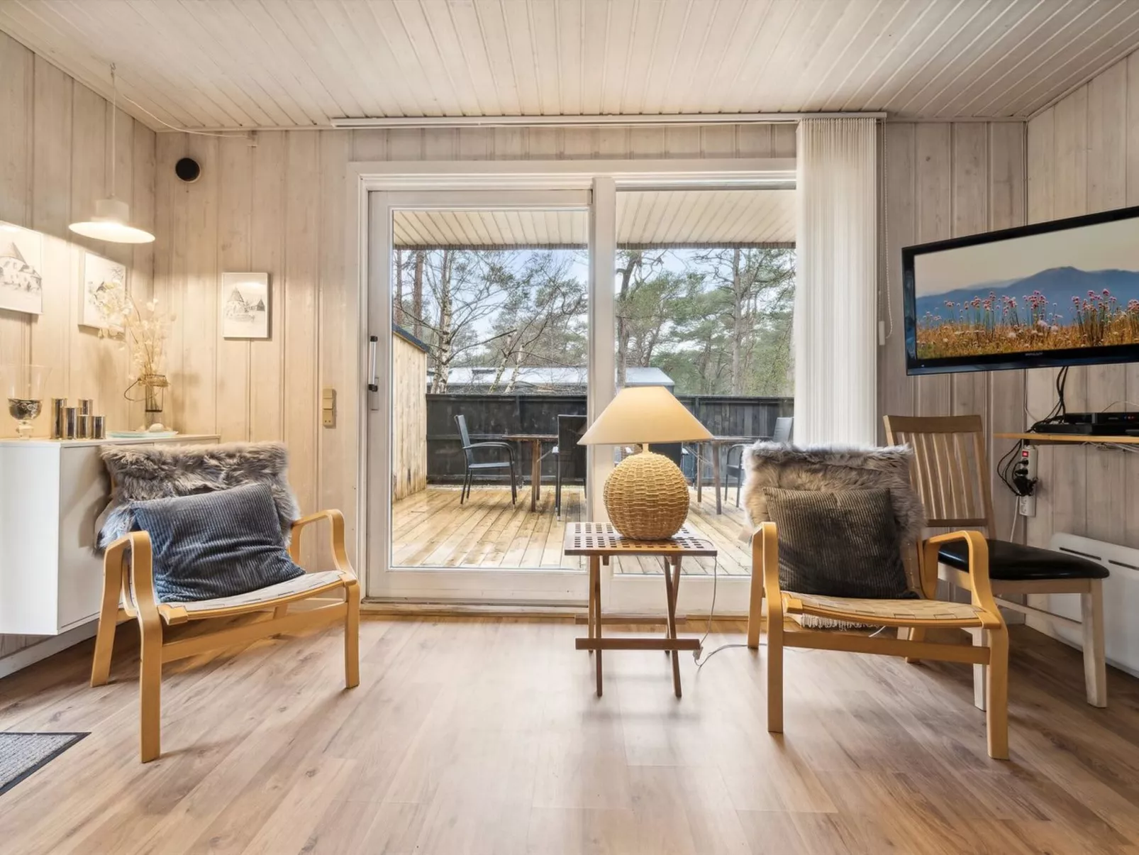 "Hildegerd" - 500m from the sea-Binnen