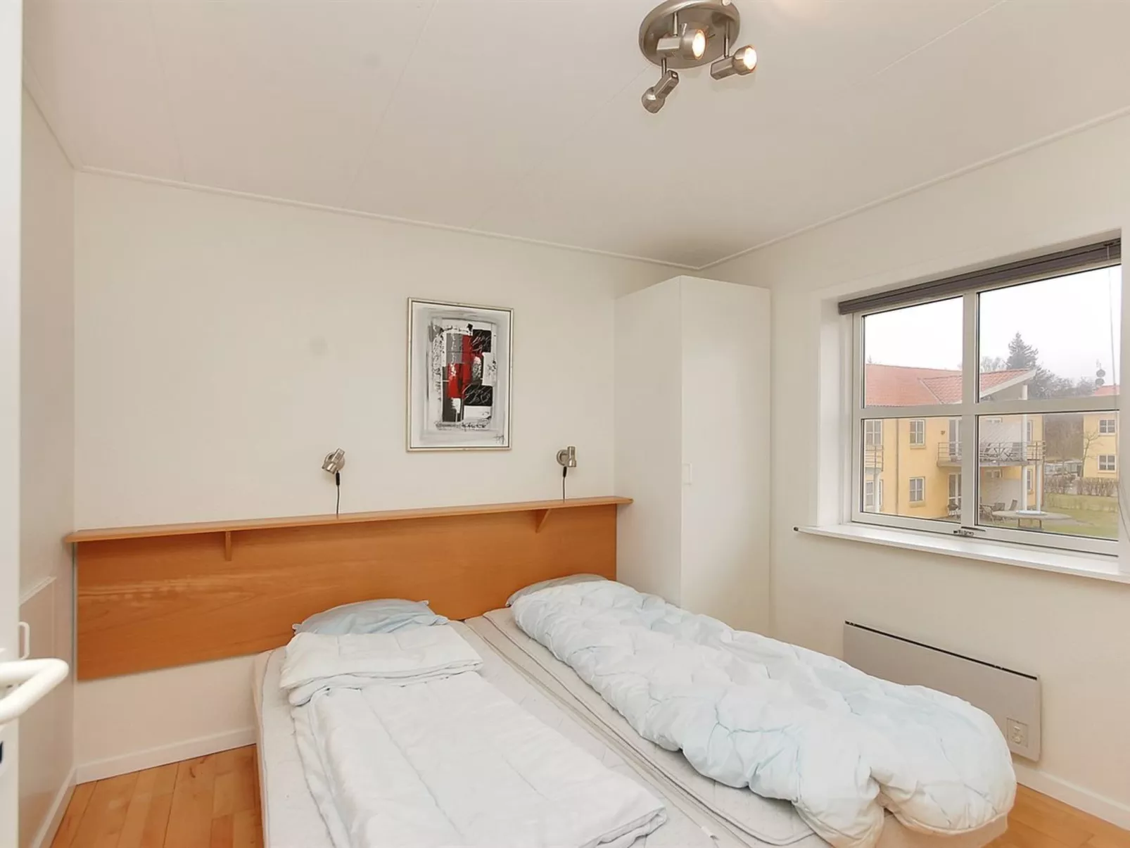 "Enni" - 100m from the sea-Binnen