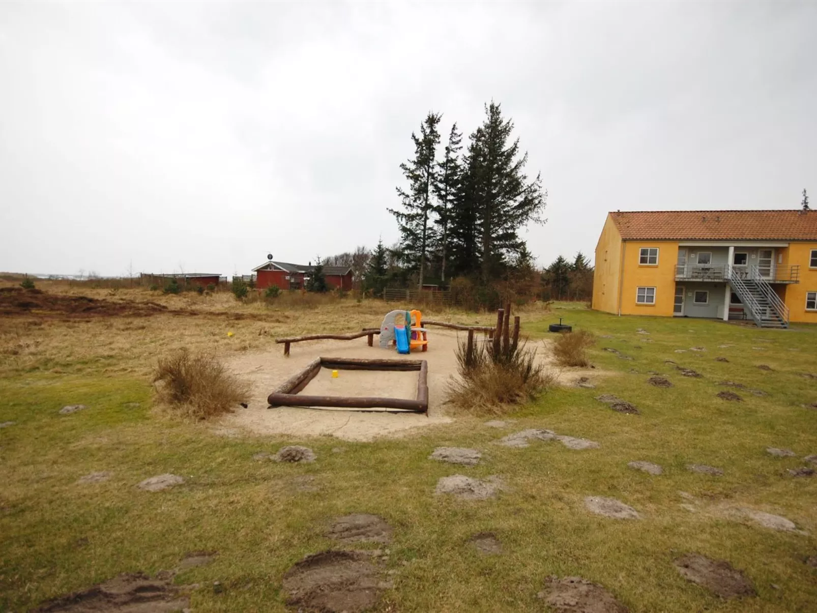 "Runhild" - 100m from the sea-Binnen