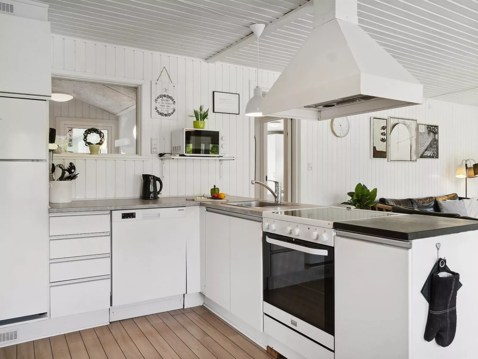 "Kalevi" - 900m from the sea-Binnen