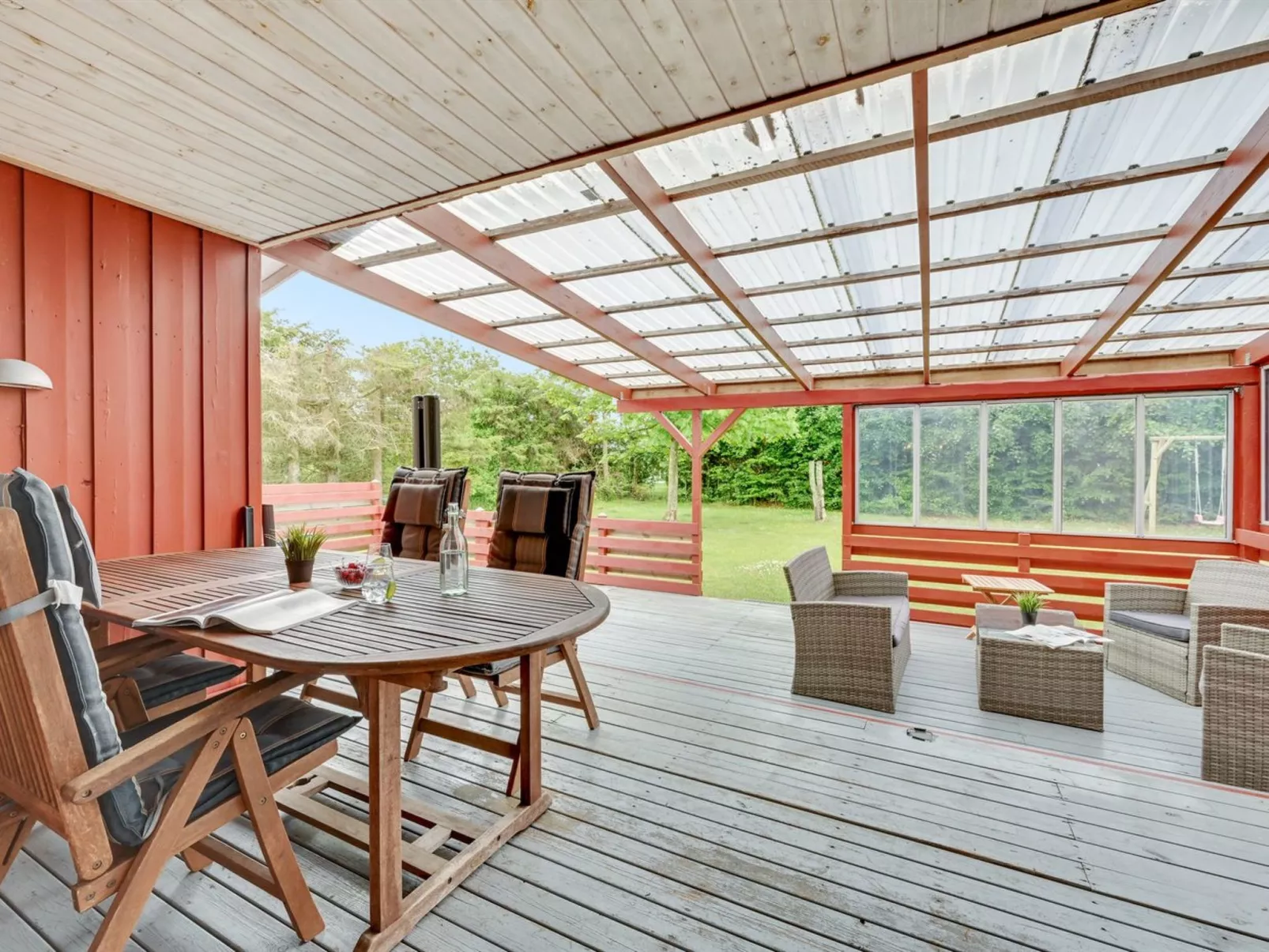 "Anline" - 900m to the fjord-Buiten