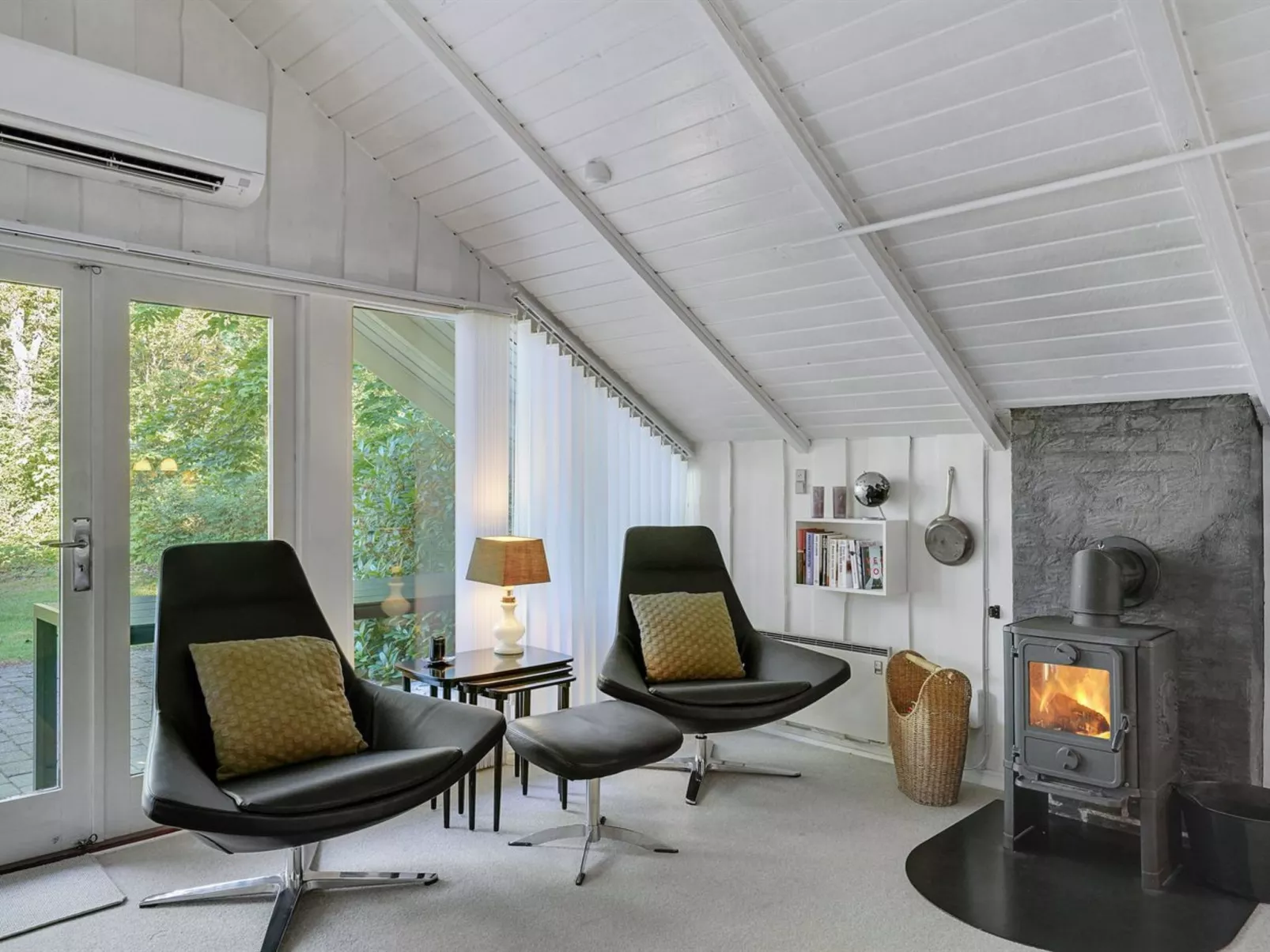 "Jaakoppi" - 25km from the sea-Binnen