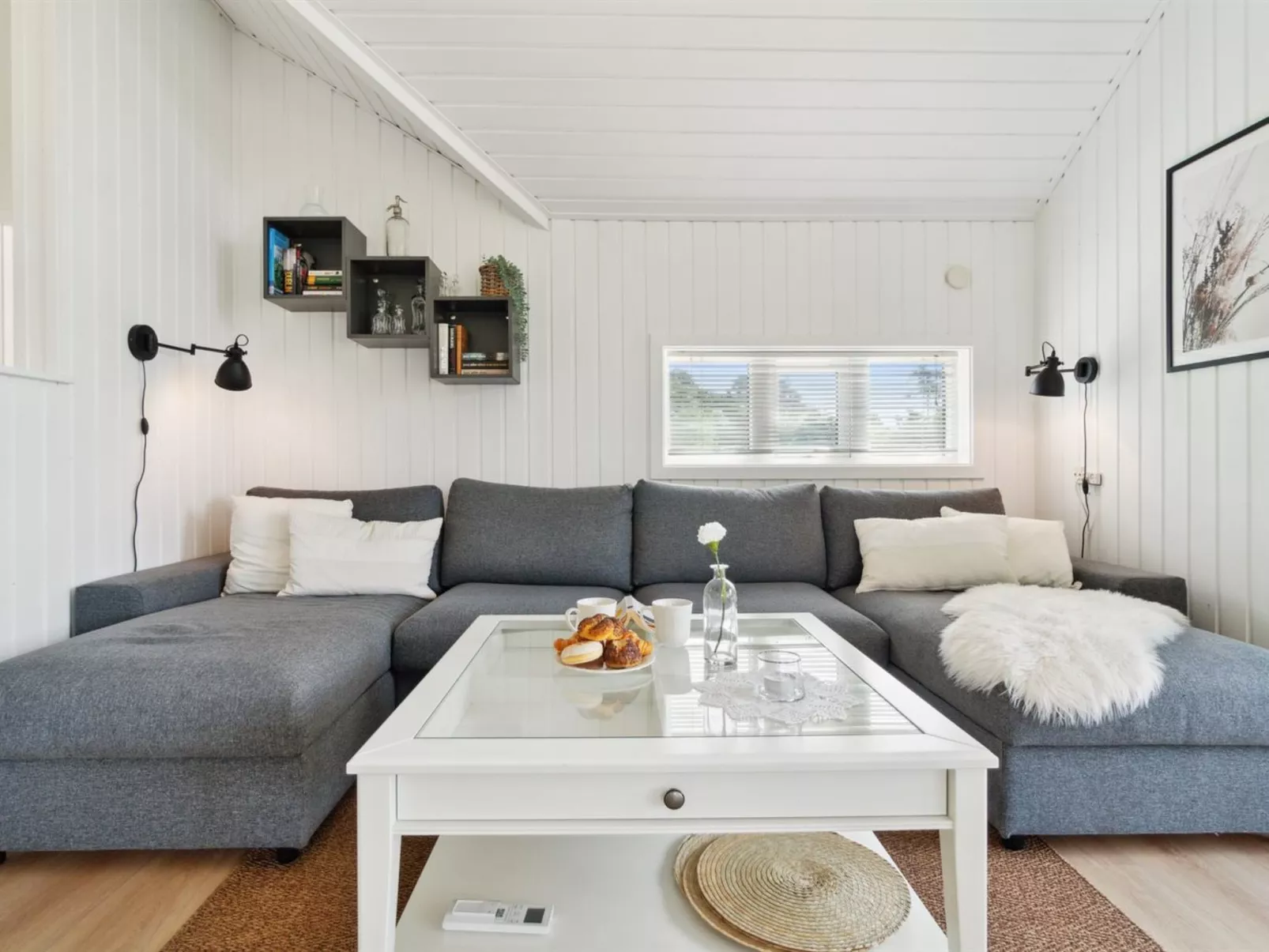 "Greta" - 200m from the sea-Binnen