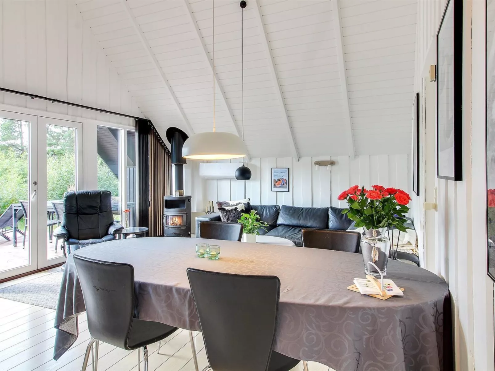 "Awenasa" - 4.1km from the sea-Binnen