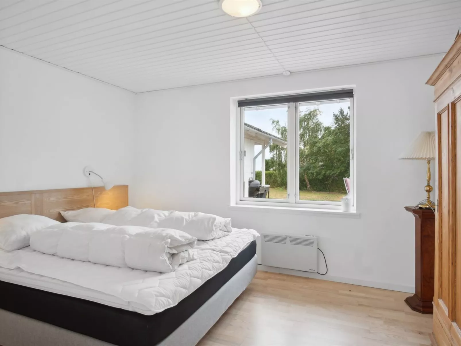 "Janna" - 75m from the sea-Binnen