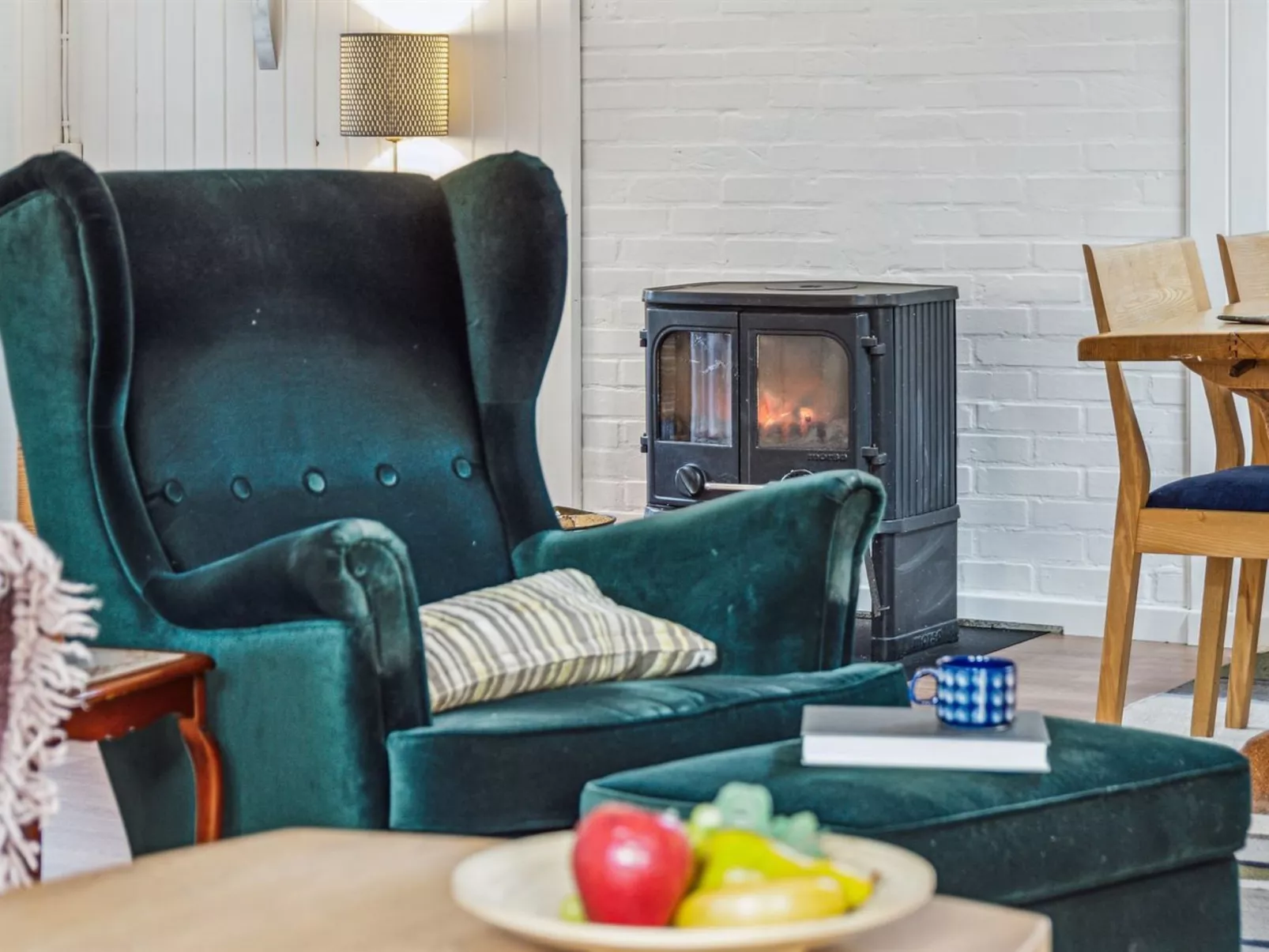 "Herminia" - 800m from the sea-Binnen